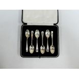 Cased set of six London silver teaspoons (6)