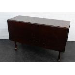 Mahogany drop leaf table, 72 x 123cm