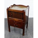 19th century mahogany commode with tambour door, 77 x 48cm