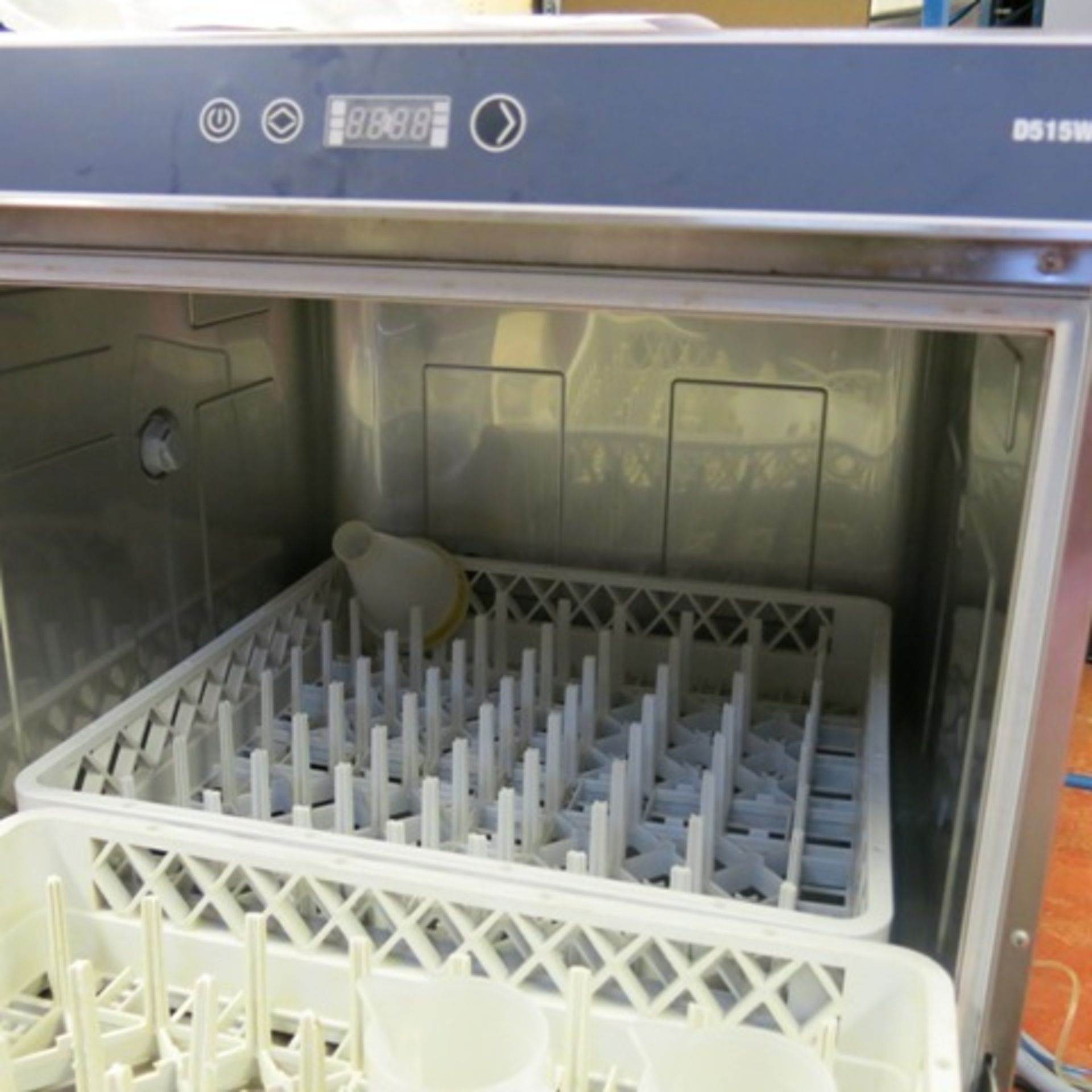 Maidaid-Halycon Undercounter D Range Glass Washer with Digital Display, Model D515WS. Comes with 2 - Image 4 of 5