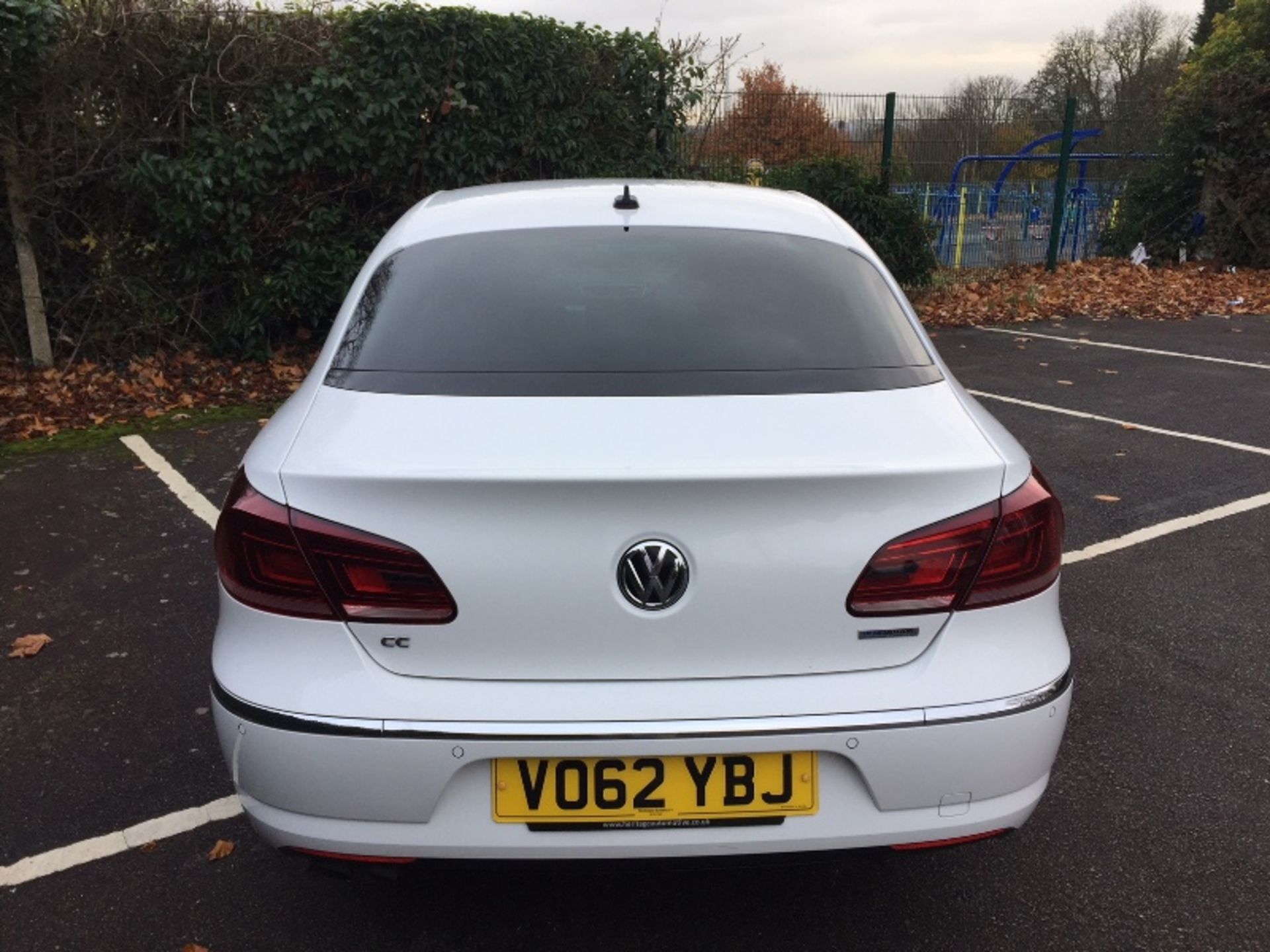 VO62 YBJ: Volkswagen CC 2.0 GT Bluemotion Techn TD Coupe in White. - Image 8 of 27