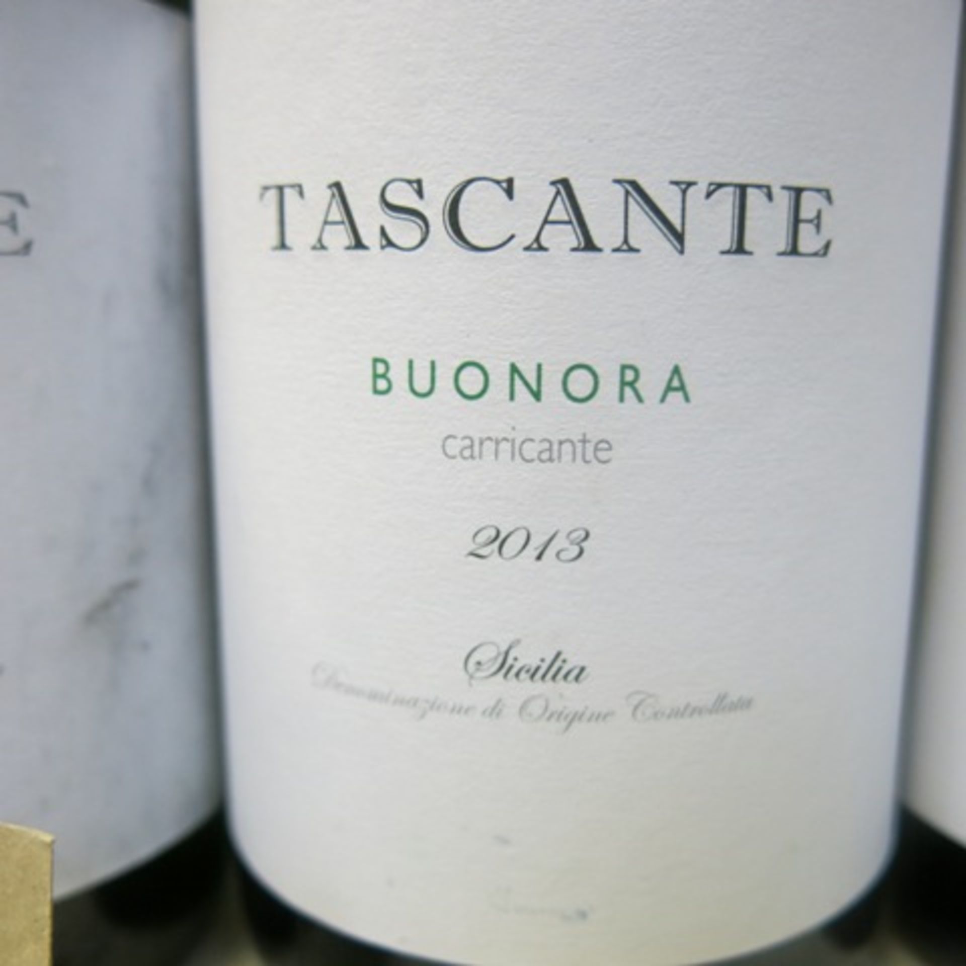 6 x Bottles of Tascante Buonora Carricante White Wine, Year 2013. Total RRP £120.00 - Image 2 of 3