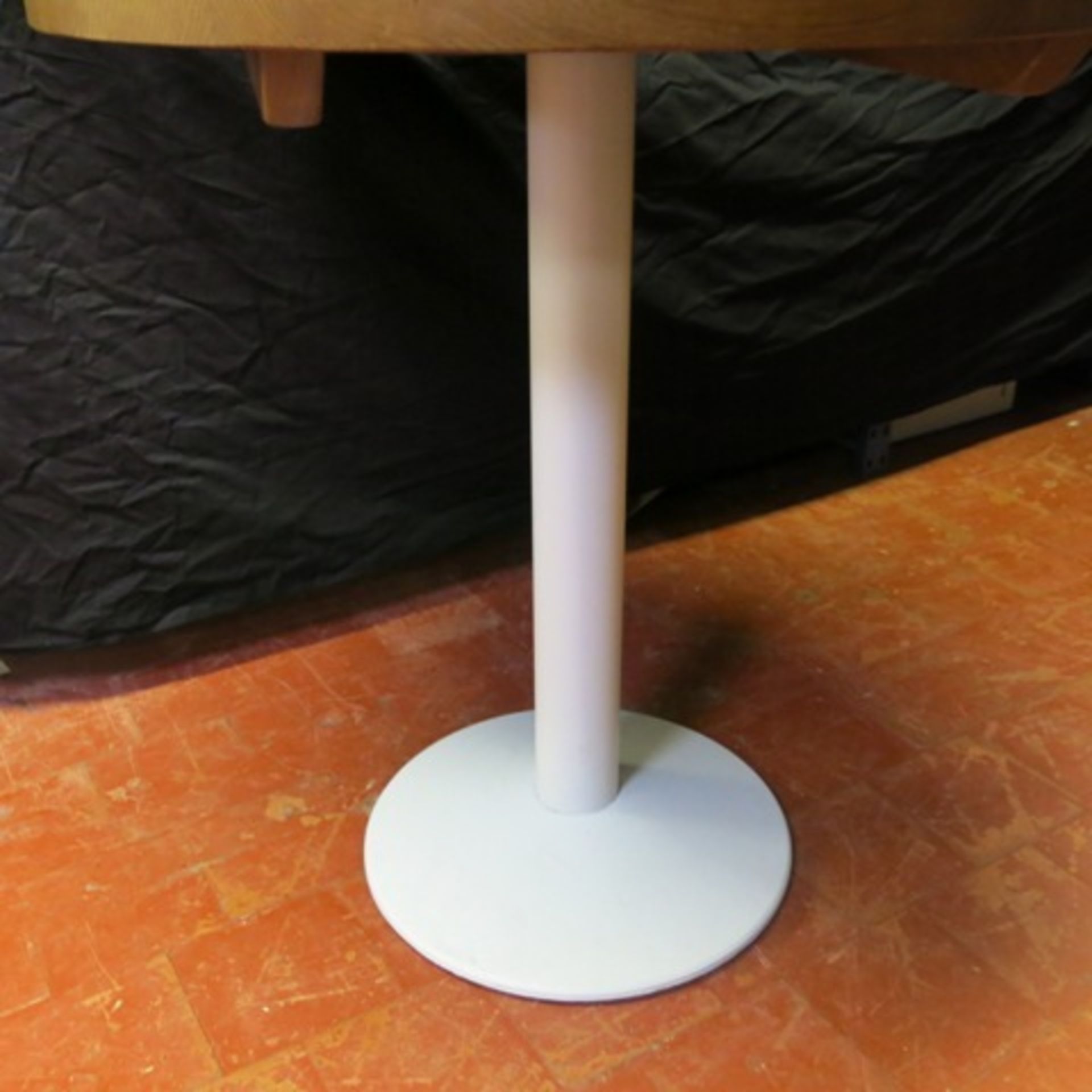 Designer Solid Light Oak Restaurant Table on Pedrali 'Bold' White Powder Coated Cast Iron Base - Image 3 of 6