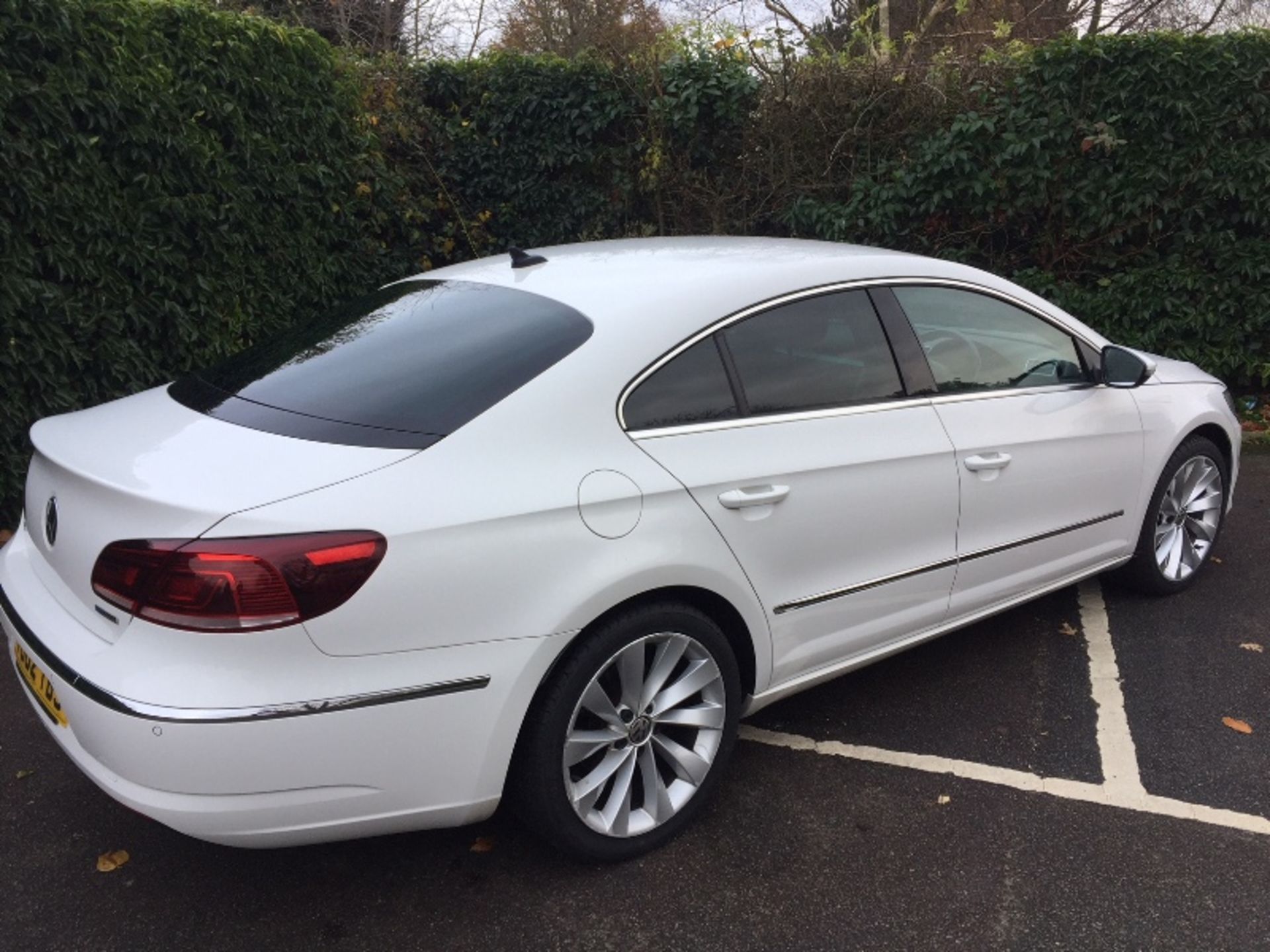 VO62 YBJ: Volkswagen CC 2.0 GT Bluemotion Techn TD Coupe in White. - Image 6 of 27