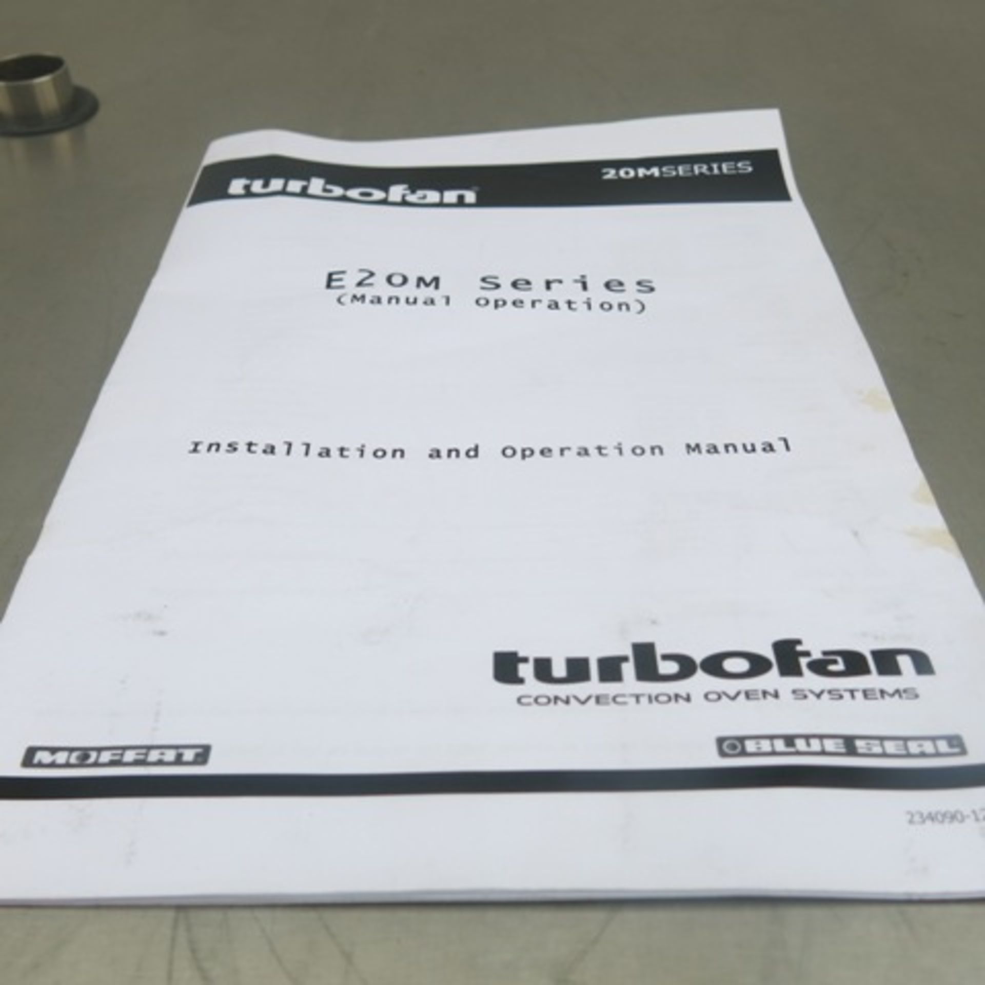 Moffat Counter Top Turbo Fan Convection Oven, Model E22M3. Comes with 3 Trays - Bild 5 aus 7