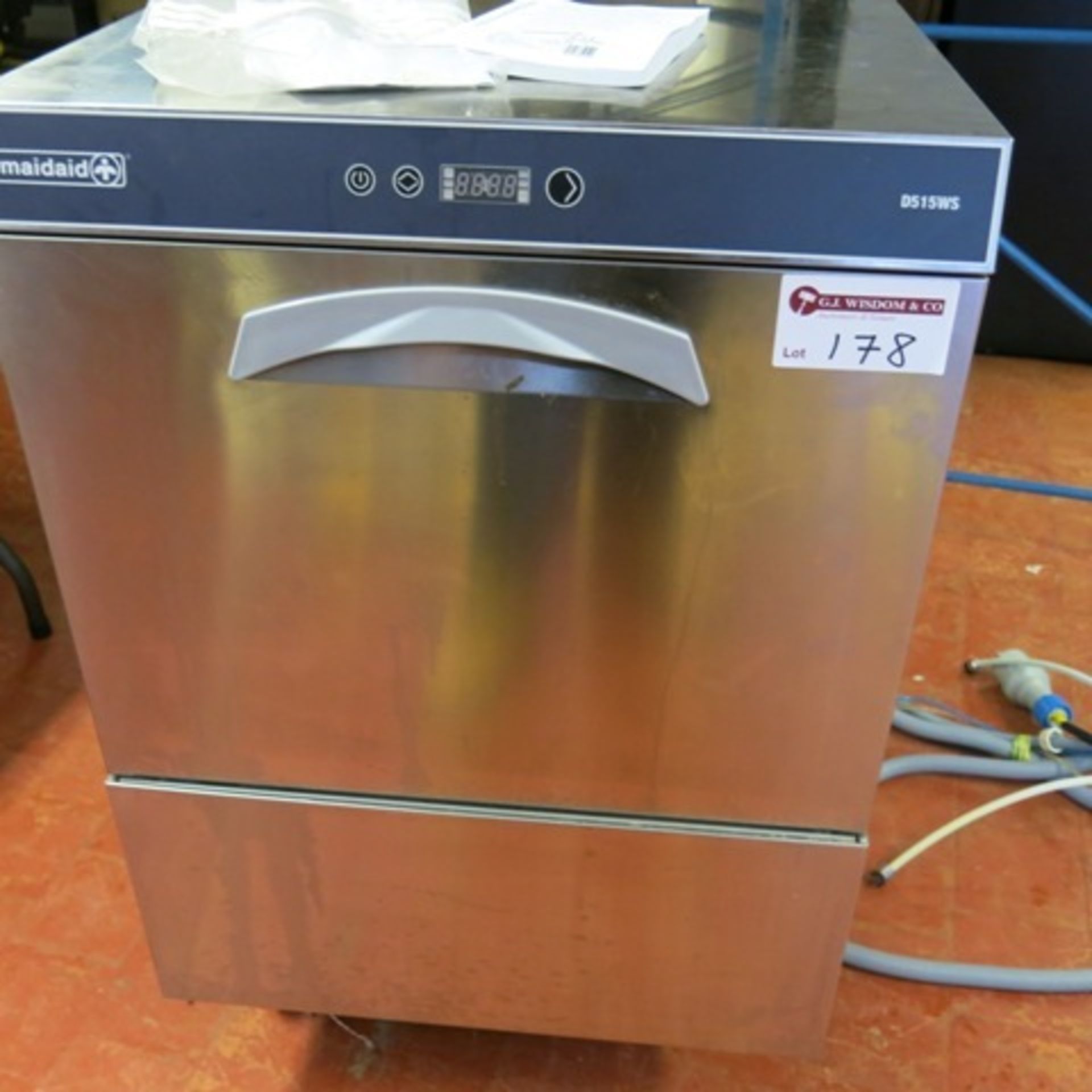 Maidaid-Halycon Undercounter D Range Glass Washer with Digital Display, Model D515WS. Comes with 2