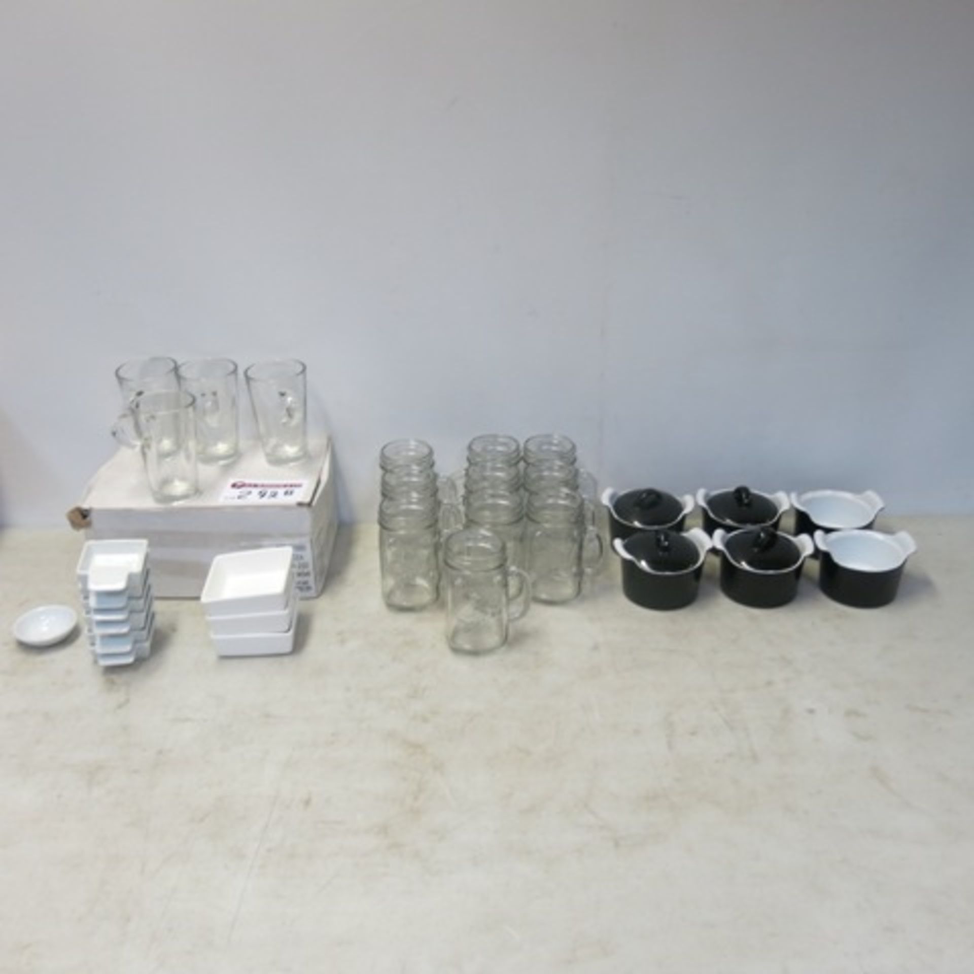 Assorted Lot of Crockery & Glassware to Include: 10 x Elba 250 Glass Coffee Mugs, 10 x Stoli Glass