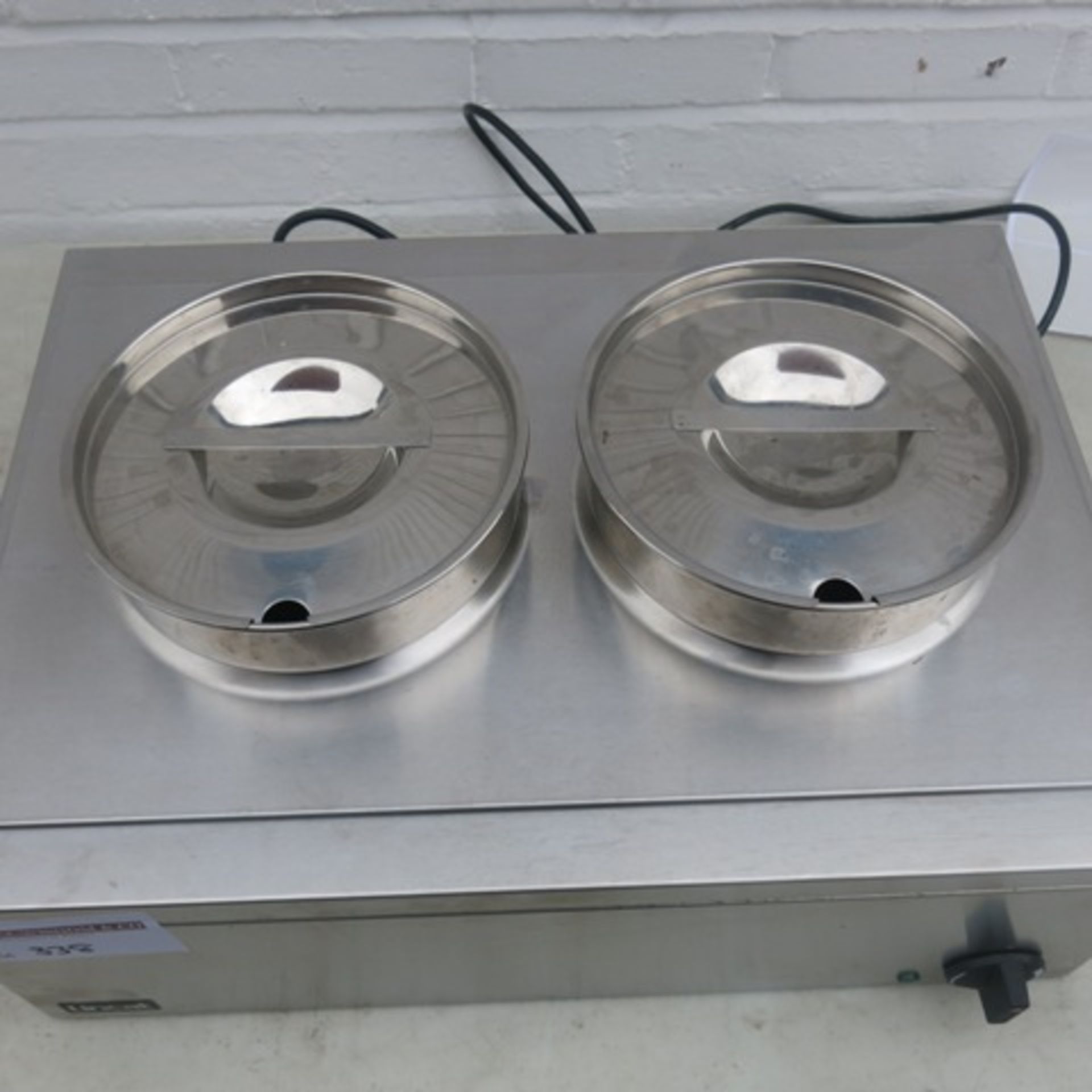 Lincat Counter Top Electric Bain Marie, Model LRB2W. Comes with 2 Round Pots - Image 3 of 6