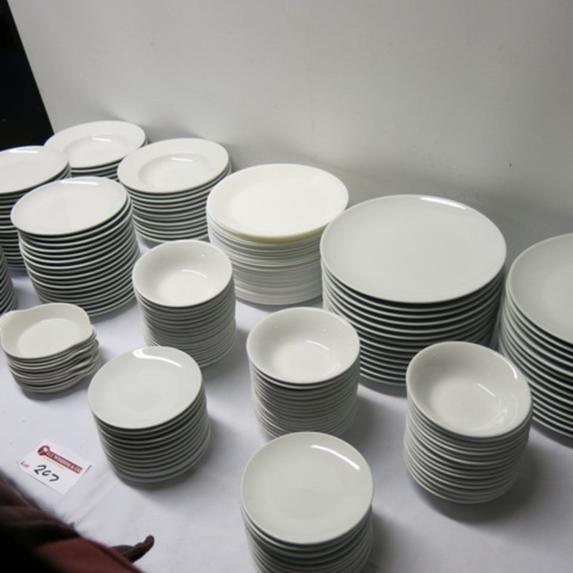 Large Quantity of Assorted Olympia, Athena & Other Dinnerware to Include: 28 x 11" Plates, 22 x - Image 6 of 9