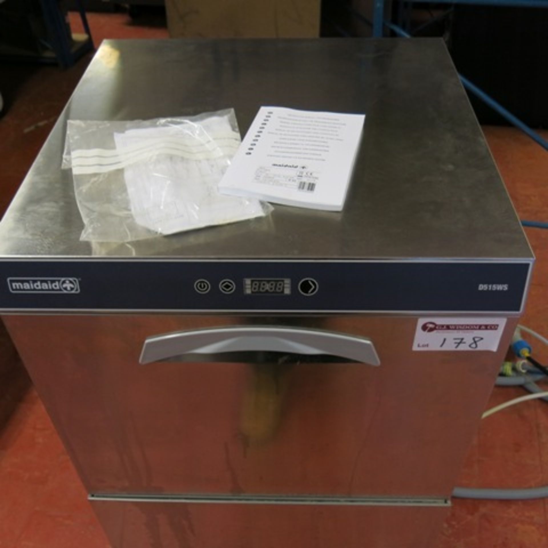 Maidaid-Halycon Undercounter D Range Glass Washer with Digital Display, Model D515WS. Comes with 2 - Image 2 of 5