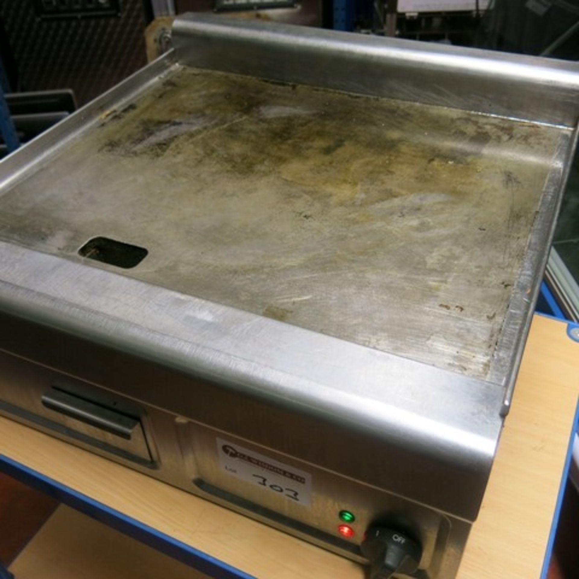 Lincat Commercial Stainless Steel Electric Hotplate/Flat Griddle - Image 3 of 3