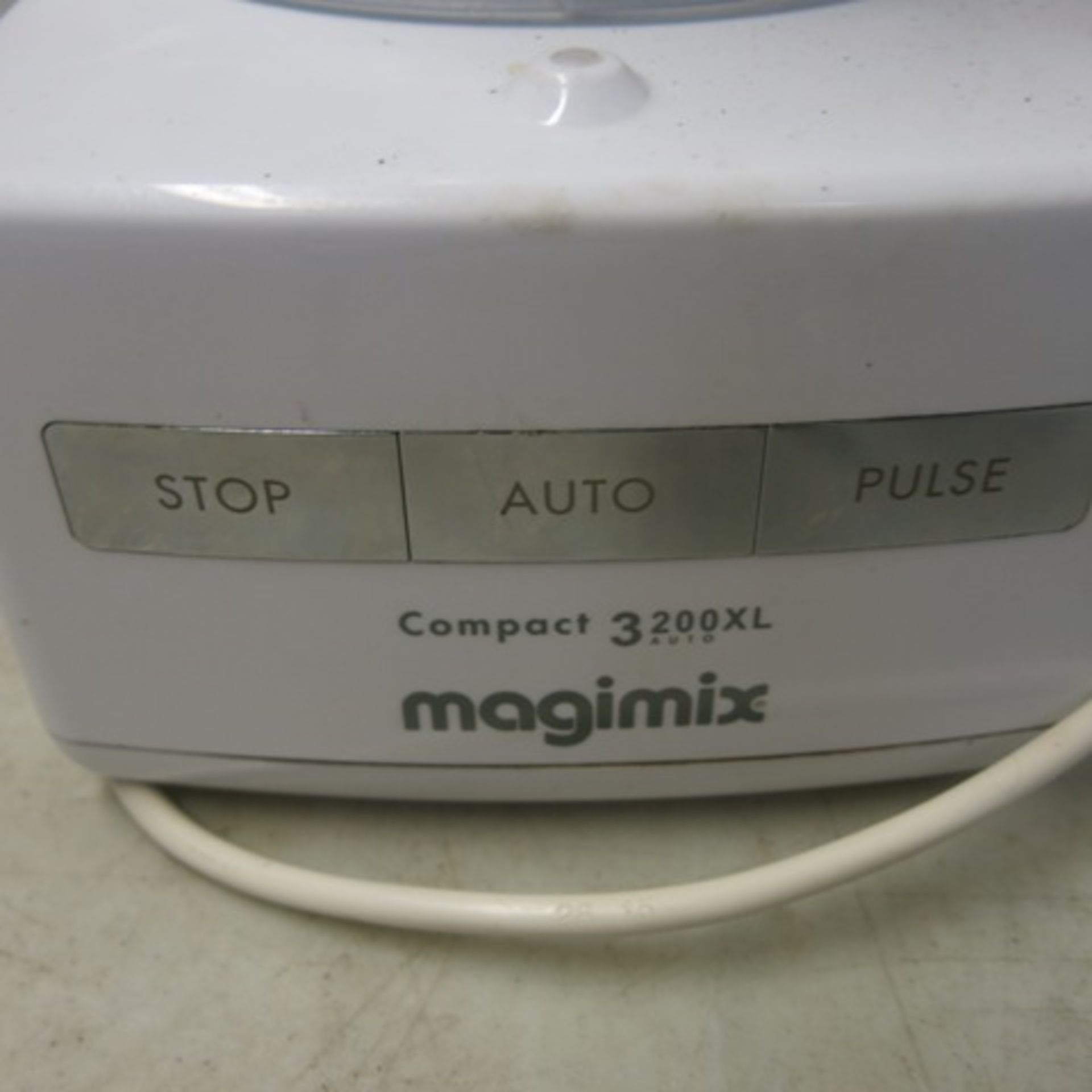 Lot of Kitchen Equipment to Include: 1 x Magimix Compact 300xl Food Processor, 1 x Imperia Pasta - Image 6 of 9