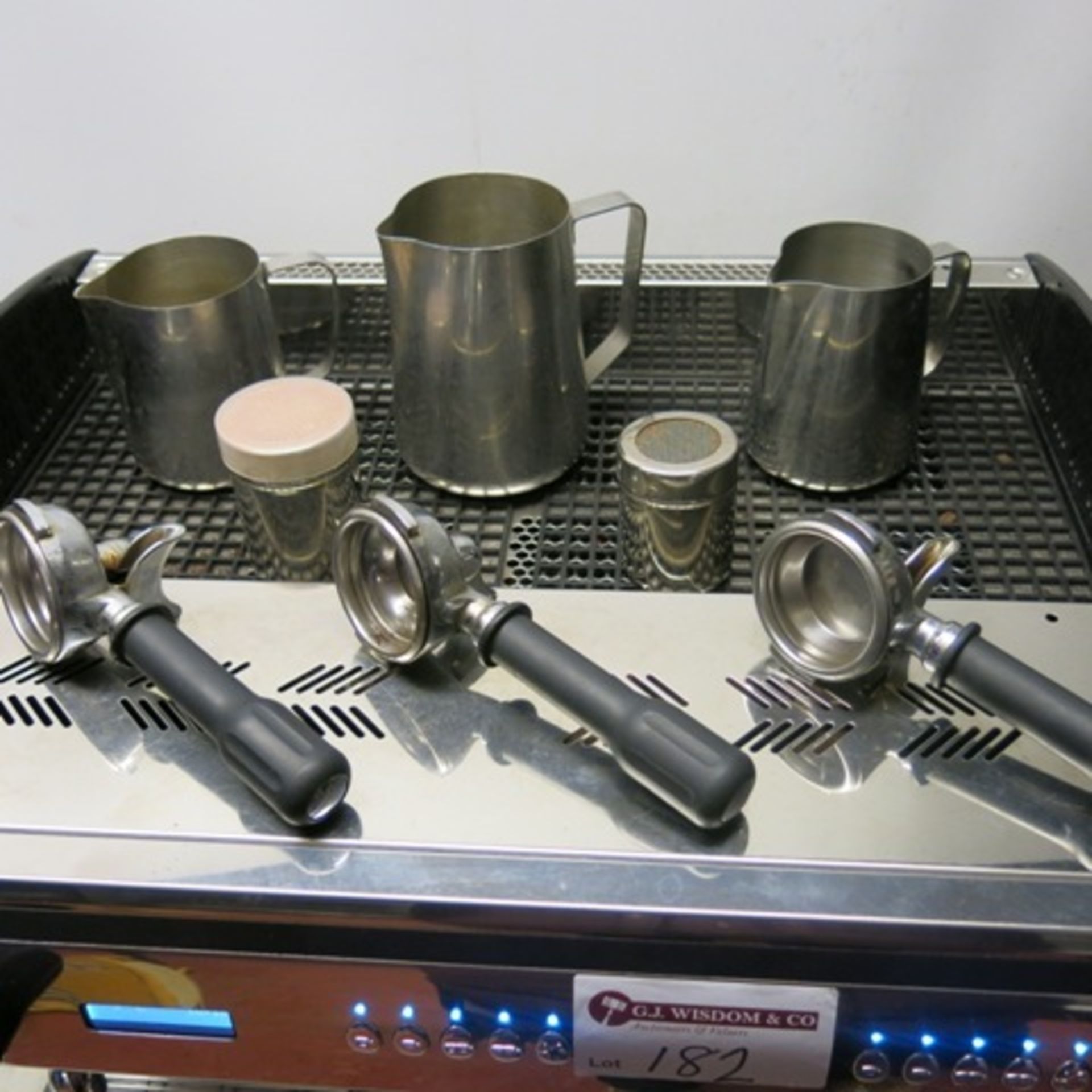 Esprezzi Ultra 2 Group Espresso Machine, Model G-10 with Attachments, Milk Jugs & WatchWater SP520 - Image 4 of 8