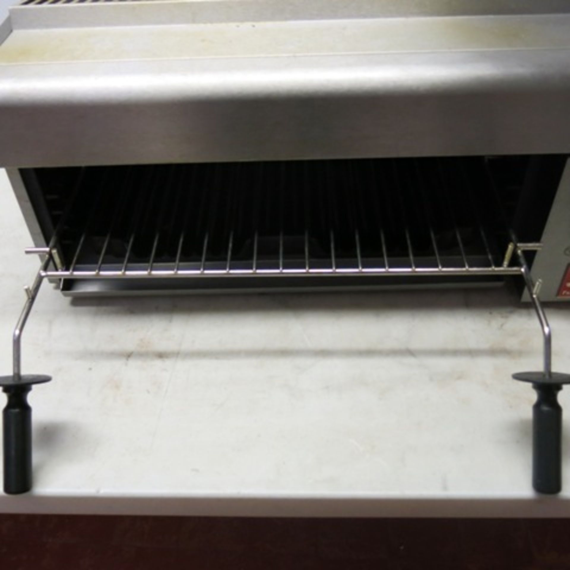 Falcon Dominator Salamander Medium Duty Electric Grill, Model E3532 - Image 5 of 6