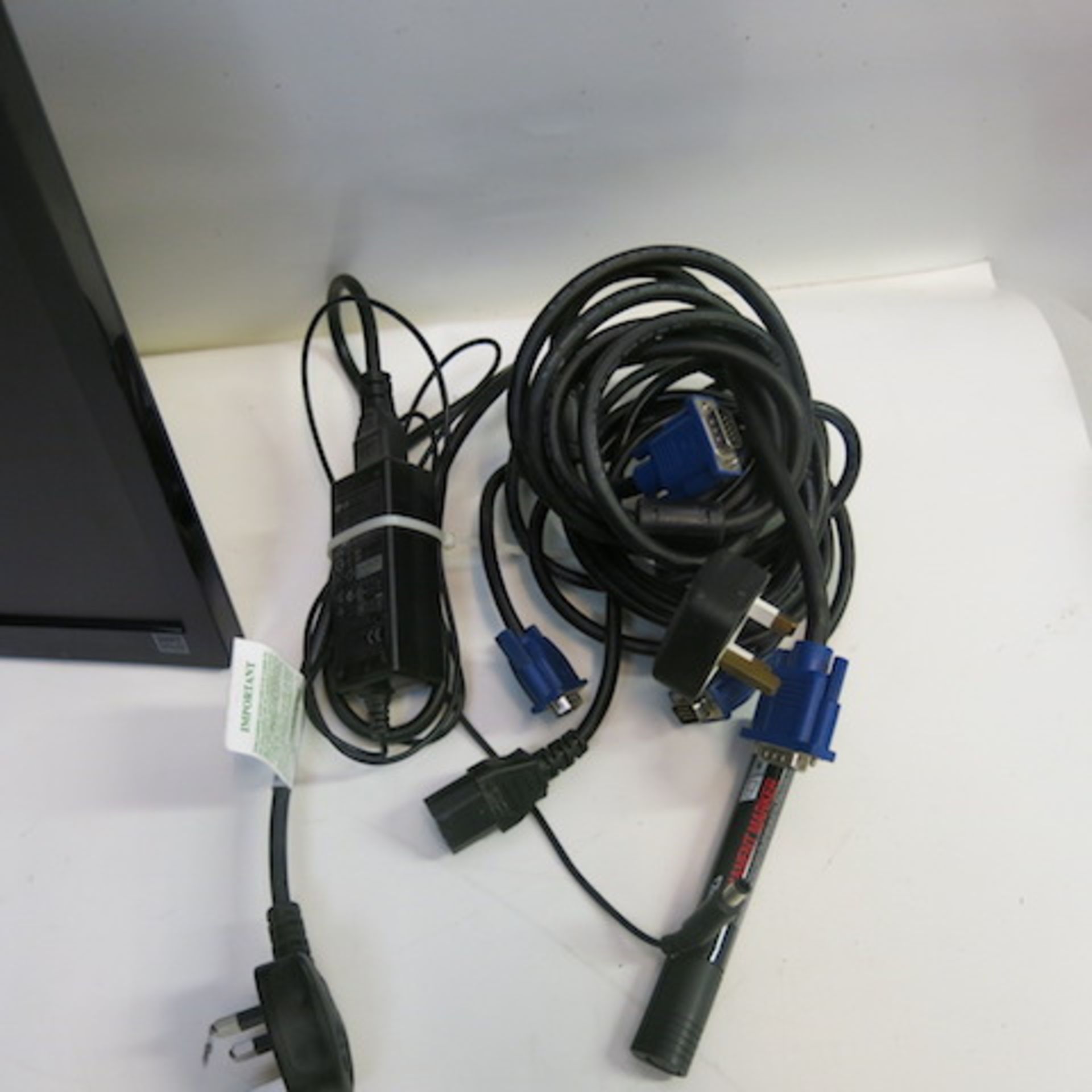 1 x Philips 24" & 1 x LG 23" TFT Monitors with Power & AV Cables - Image 2 of 4