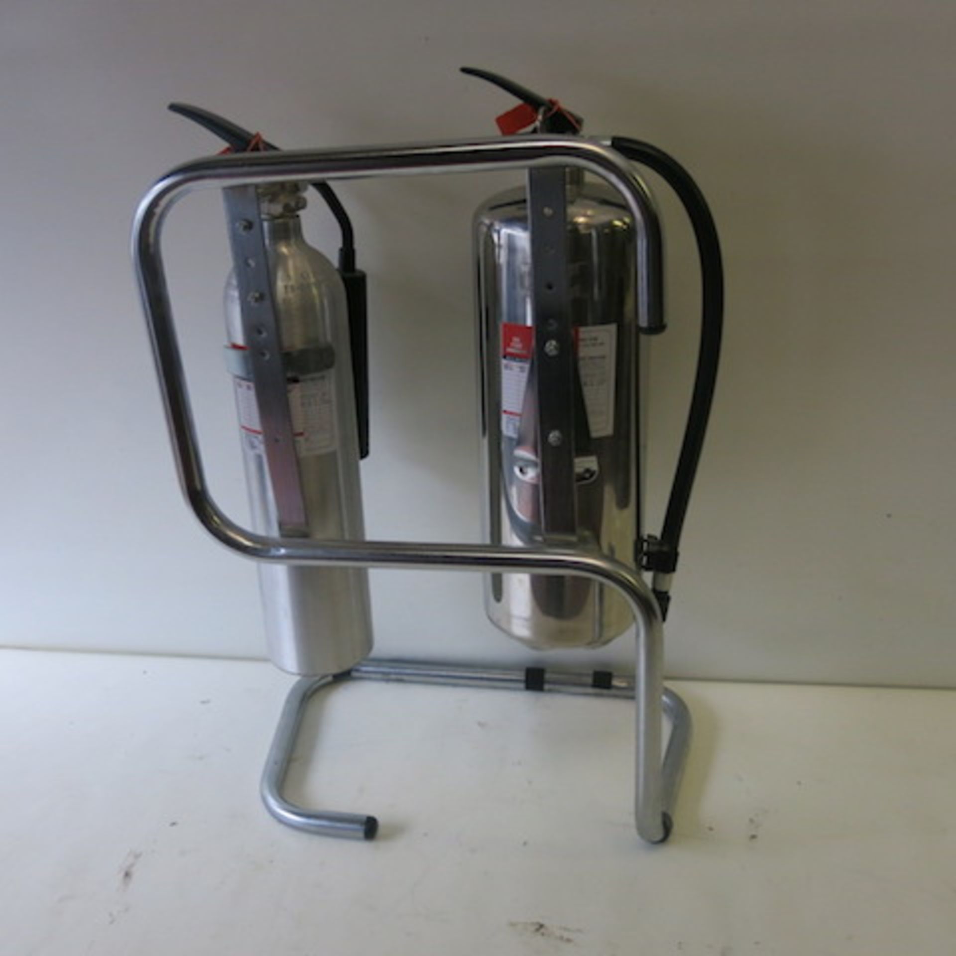 2 x Stainless Steel/Aluminum Fire Extinguishers on Frame, 1 Foam, 1 Carbon Dioxide, Discharge Date - Image 4 of 4