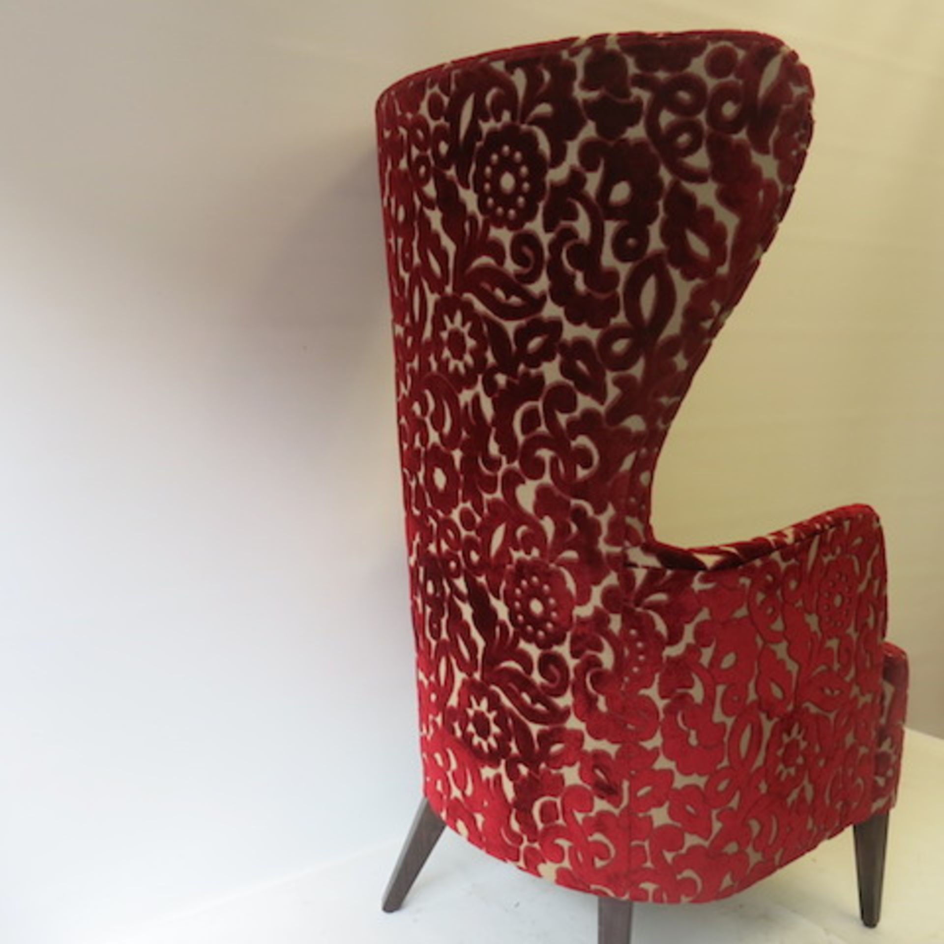 A High Back Wing Armchair with Crushed Velour Pattern in Deep Red & Cream, appears in good condition - Image 5 of 6
