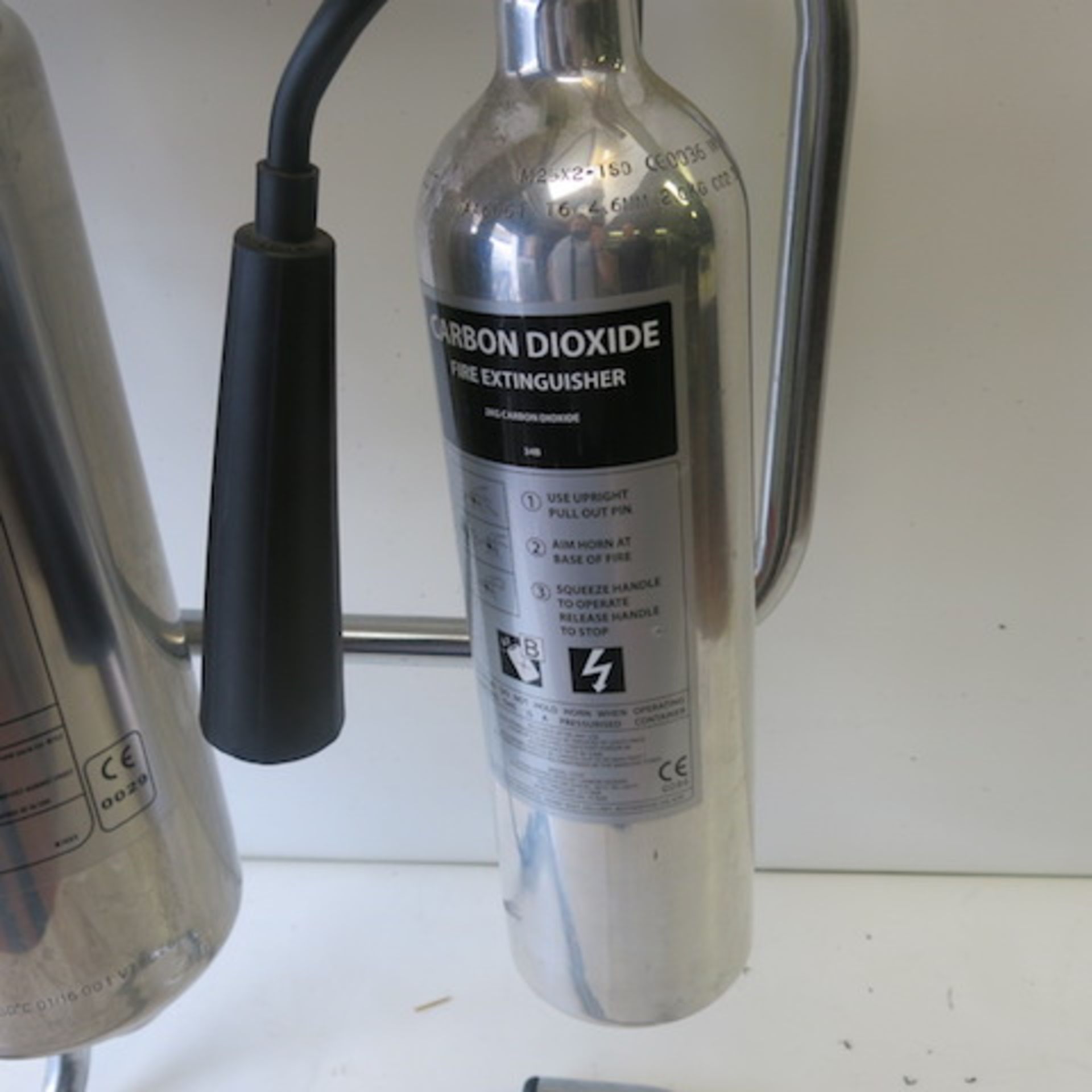 2 x Stainless Steel/Polished Aluminum Fire Extinguishers on Frame, 1 Foam, 1 Carbon Dioxide, - Image 3 of 4