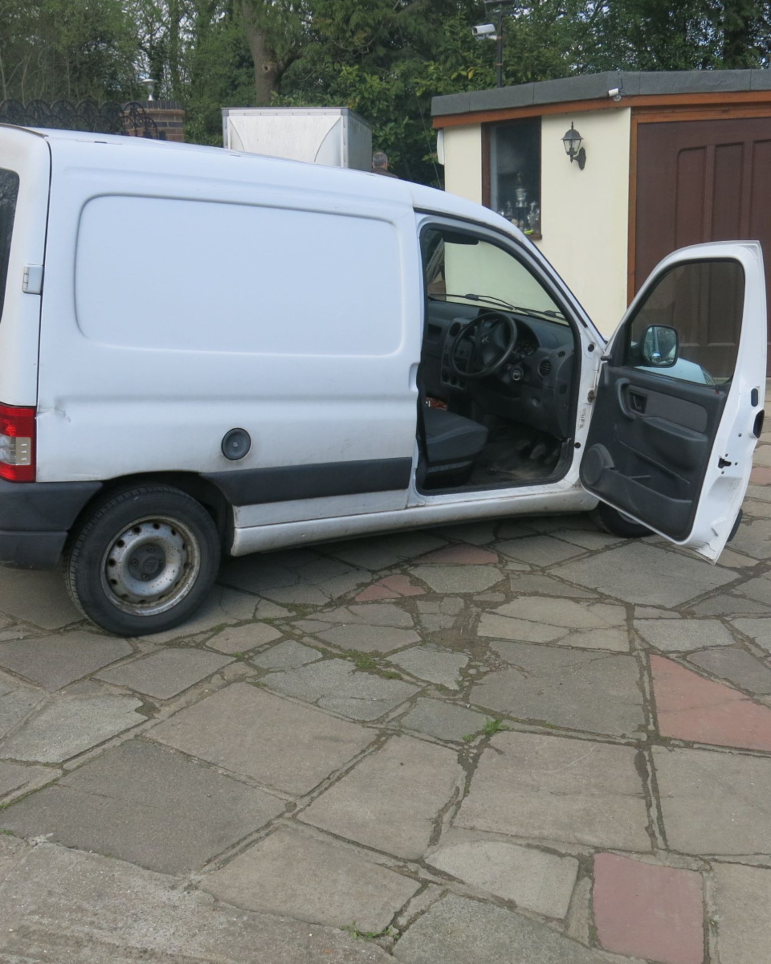 GF57 KLS: Citreon Berlingo 600 HDi Enterprise Car Derived Van. - Image 9 of 17