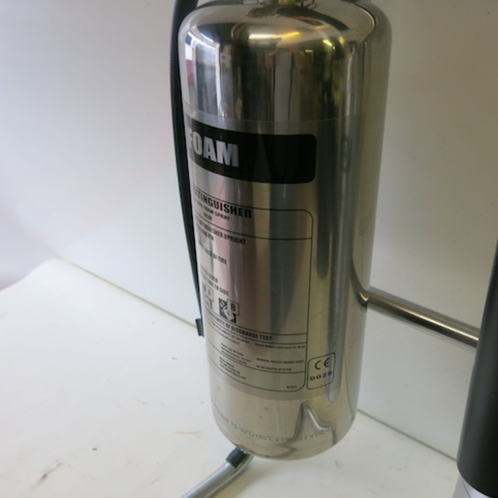 2 x Stainless Steel/Aluminum Fire Extinguishers on Frame, 1 Foam, 1 Carbon Dioxide, Discharge Date - Image 2 of 4