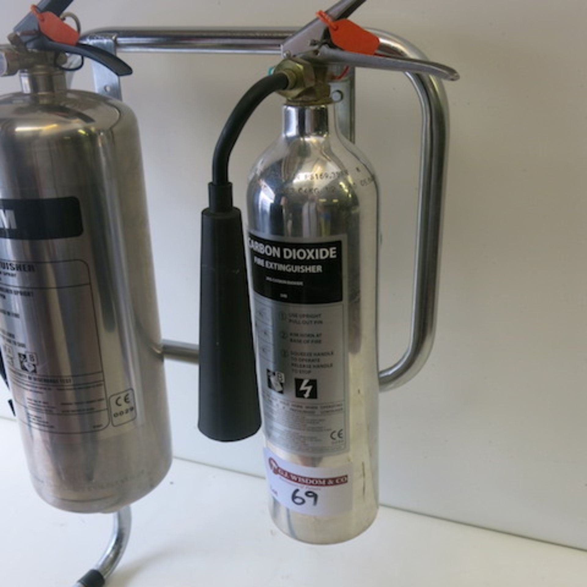 2 x Stainless Steel/Polished Aluminum Fire Extinguishers on Frame, 1 Foam, 1 Carbon Dioxide, - Image 3 of 4