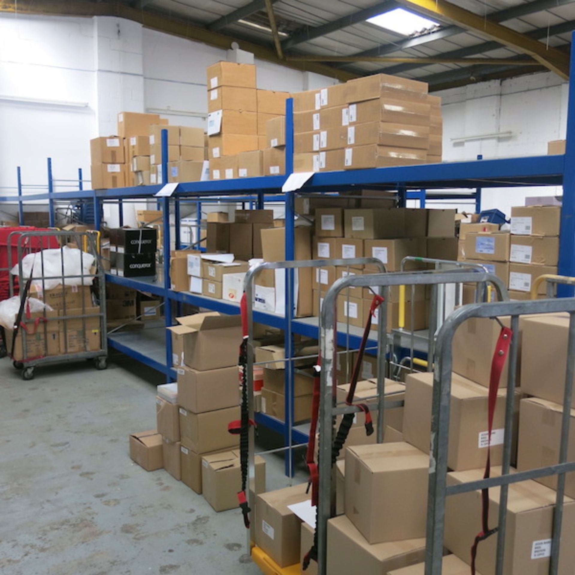 11 Bays of Racking with Metal Shelves to Include: 14 x 2.4m Uprights, 66 x 1.8m Beams & 192 x 1m - Image 4 of 5