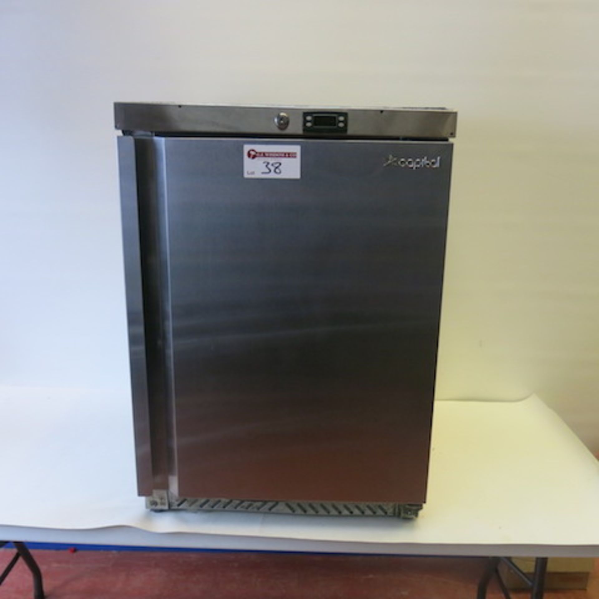 Capital Products Undercounter Fridge, Model Delta D200HS Chiller, Size (H) 88 x (D) 63 x (W) 60cm.