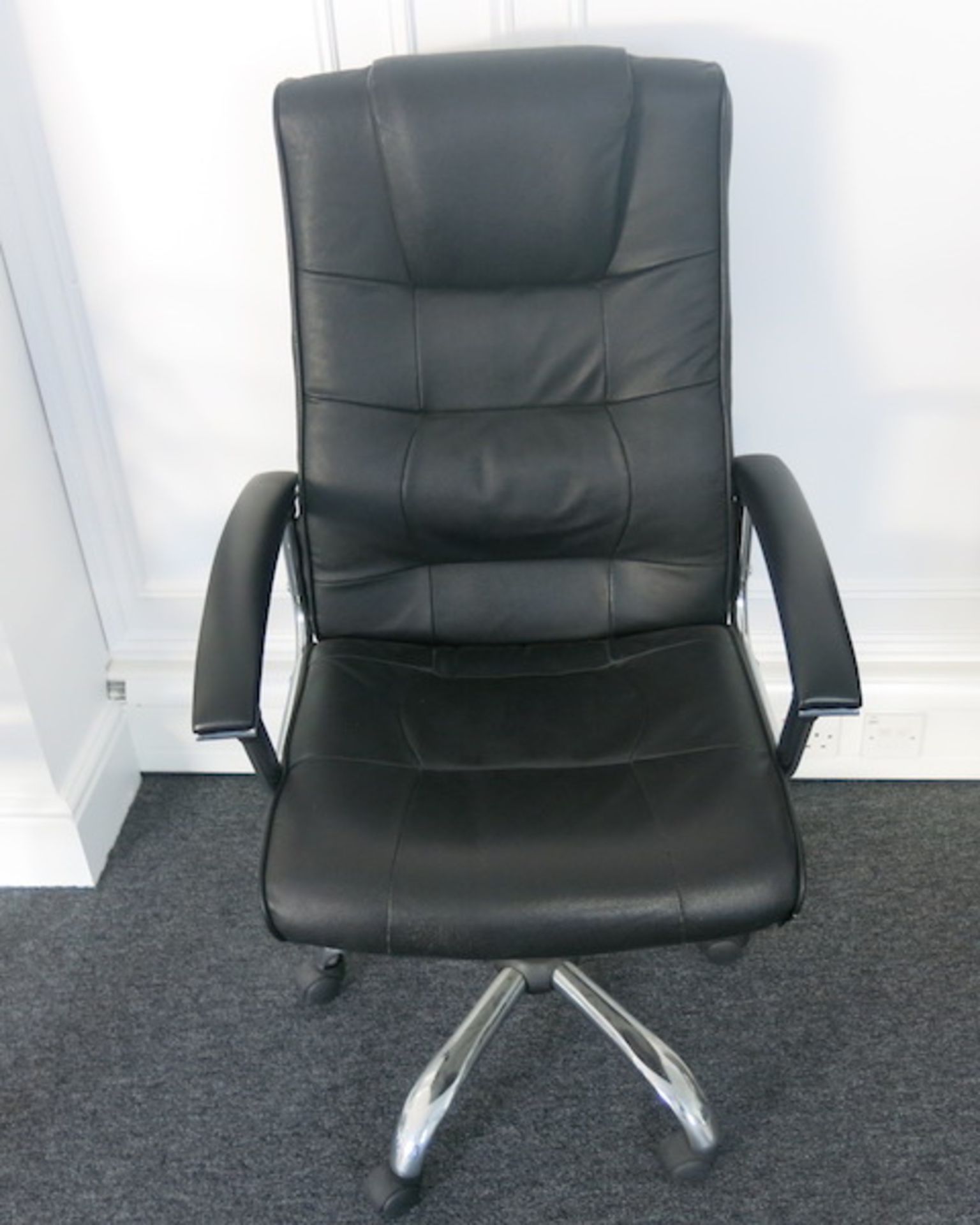 3 x Black Faux Leather Executive Office Swivel Chairs - Image 2 of 4