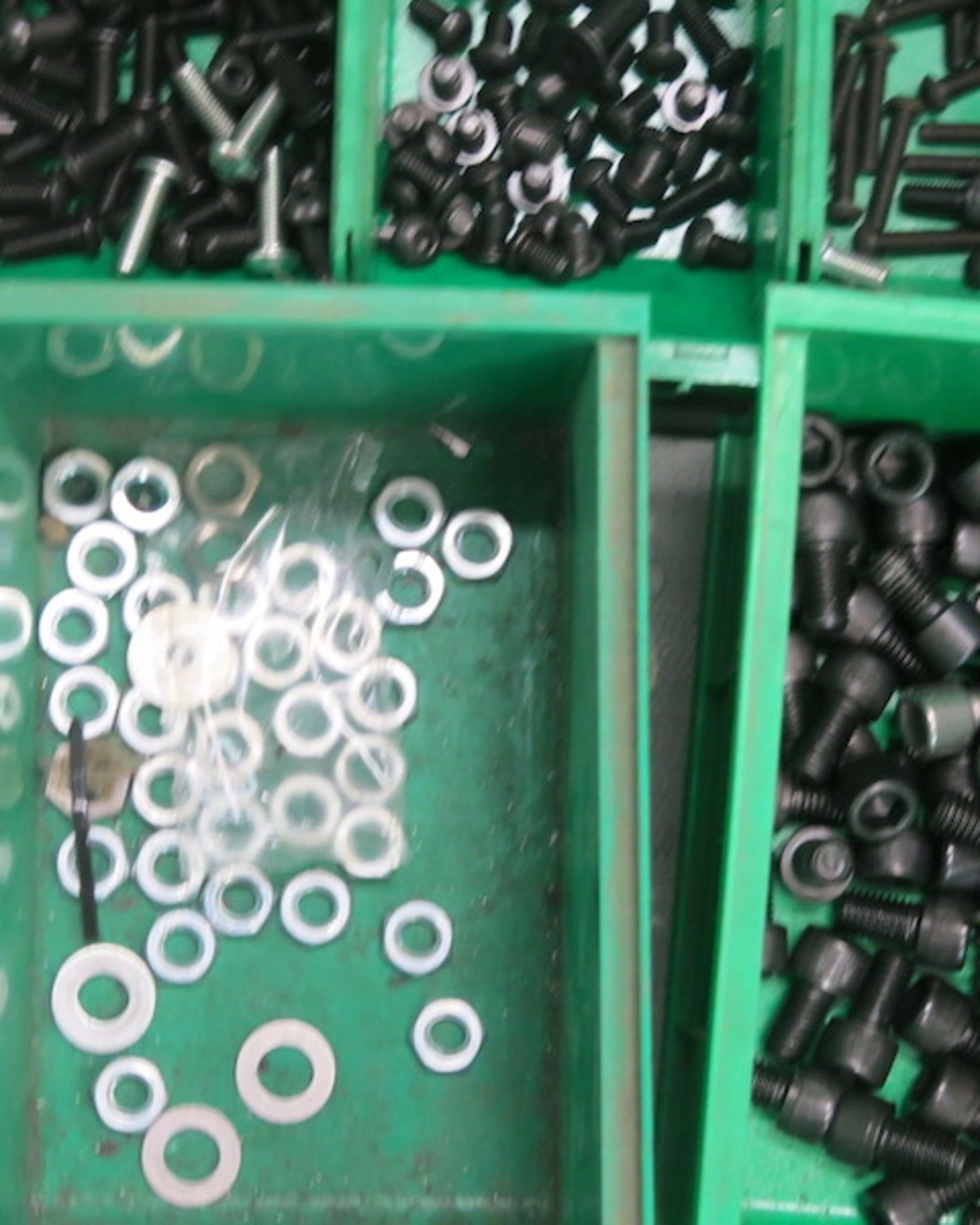 Approx 200 (Green) LinBin Style Storage Bins, Containing a Large Qty of Alun Bolts, Hexagonal Bolts, - Image 9 of 12