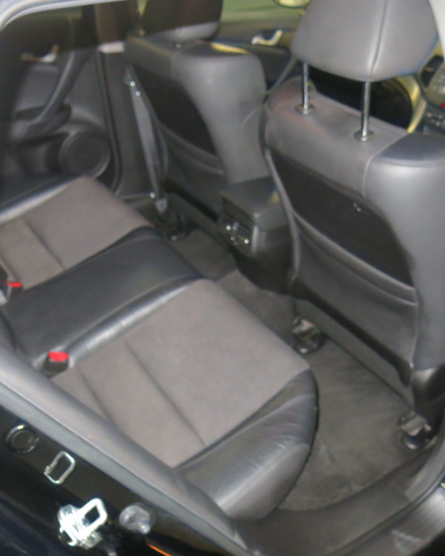 R16 SPE (5/12/2008): Honda Accord EX GT-iDTEC Estate, 6 Speed Manual, 2.2 Diesel, 137,000 miles, - Image 27 of 46