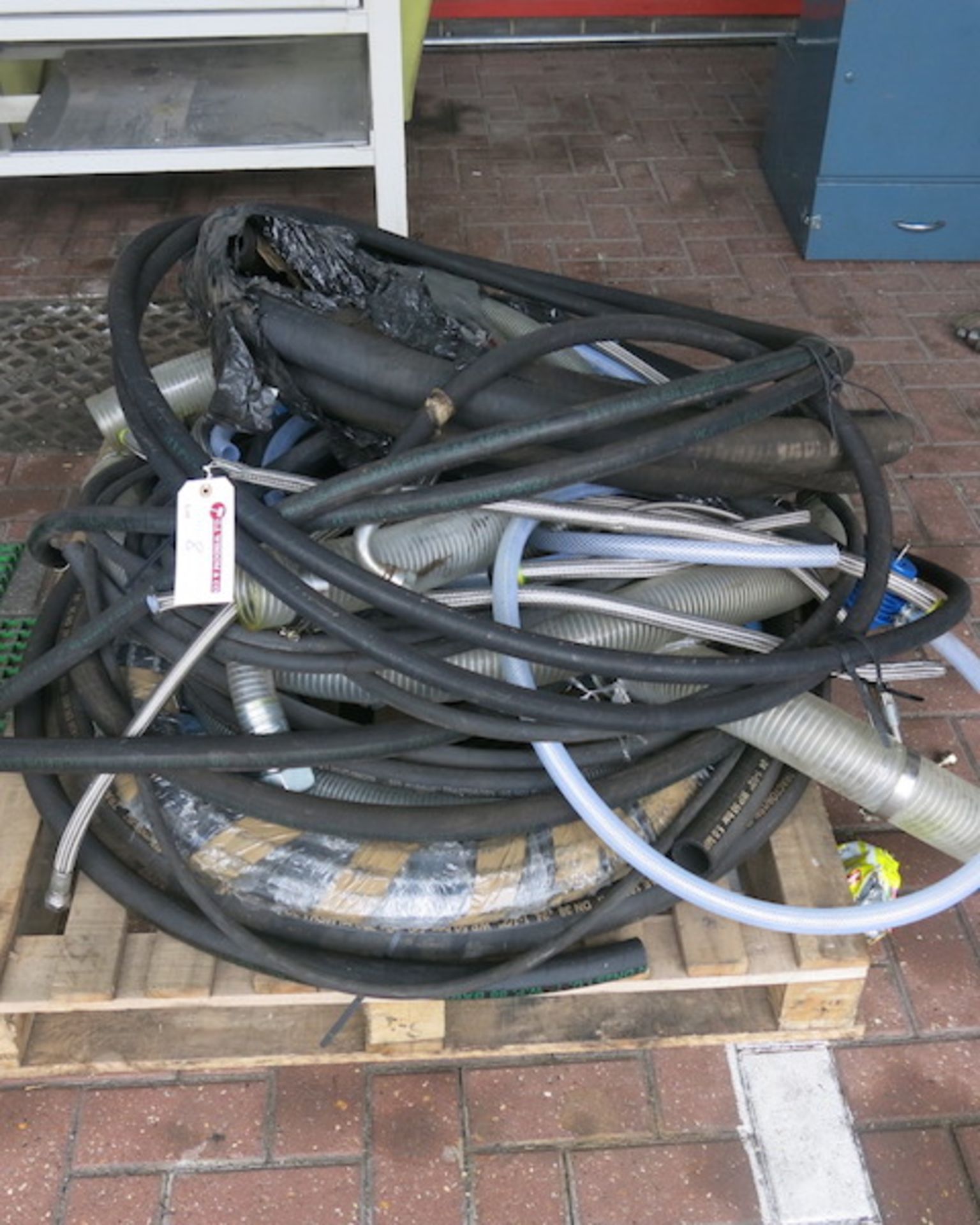 A Pallet of Assorted Hydraulic Hoses (As Viewed/Pictured)