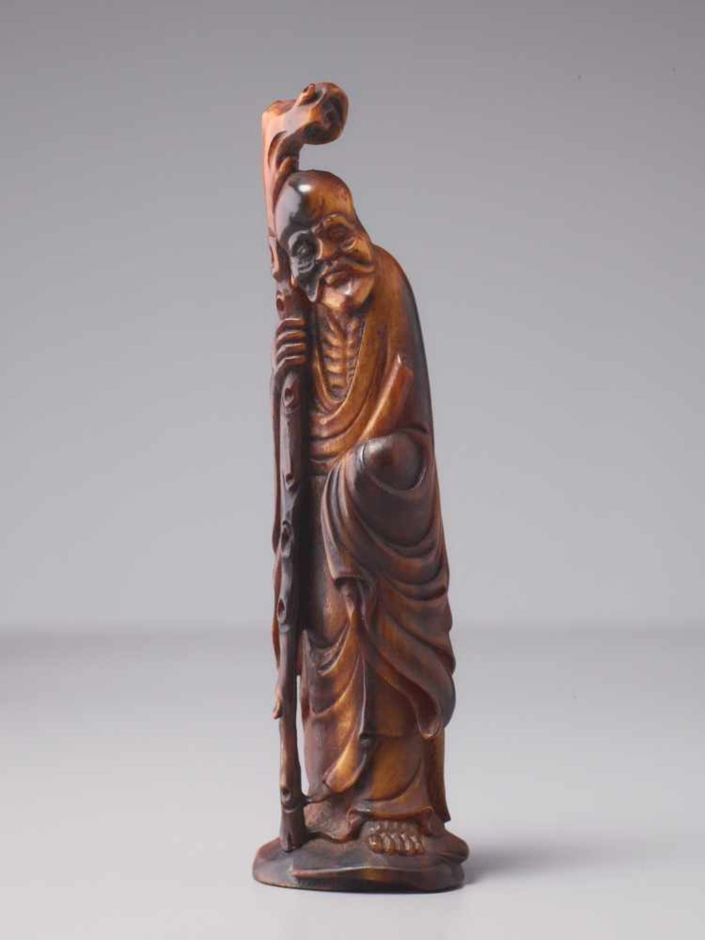 GOD OF LONGEVITY SHOULAO Horn. China, Qing (1644 – 1911) An exceptionally finely worked, figural