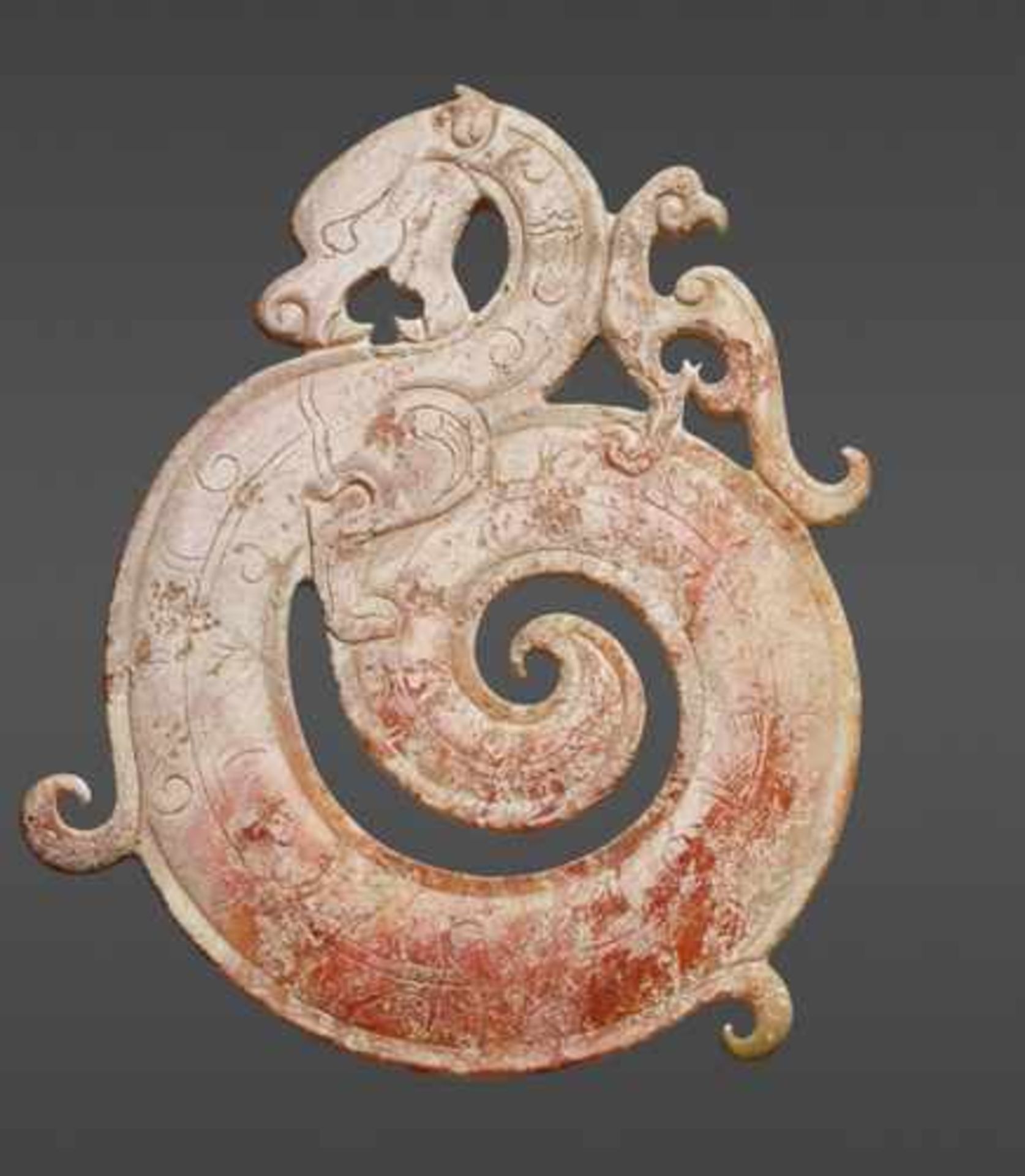 LOVELY CURLED DRAGON WITH A PHOENIX Jade, China. Eastern Jin Dynasty. AD 317-420 龍鳳紋玉環 - 東晉, 317年－ - Image 9 of 10