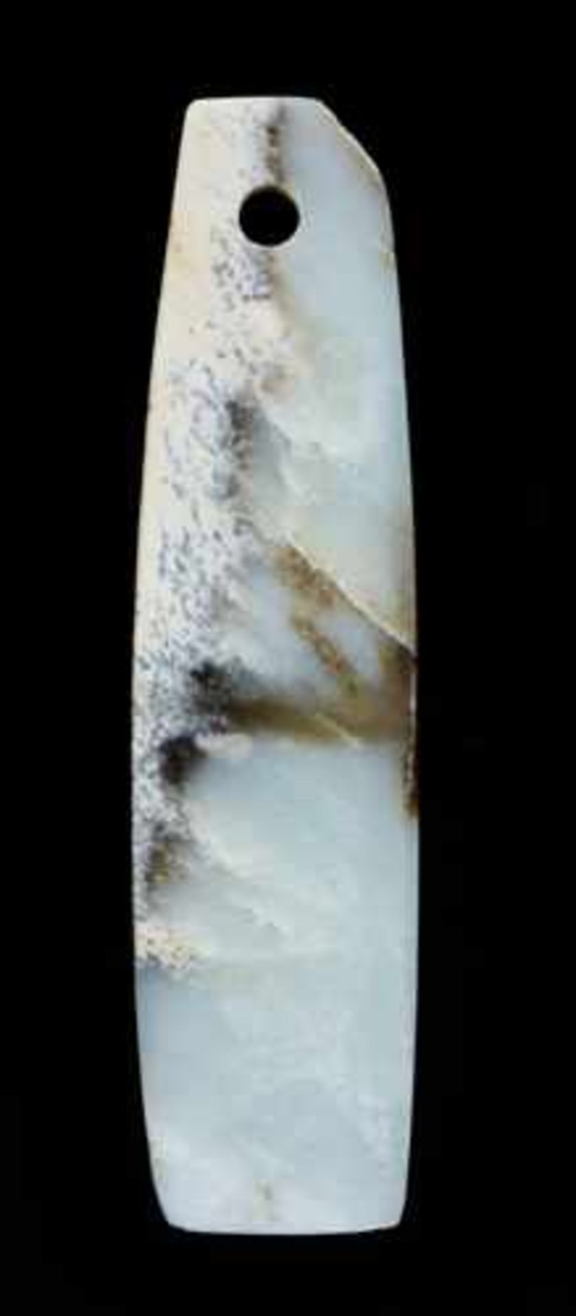 A STRIKING MARBLE-LIKE BEN BLADE IN WHITE JADE Jade, China. Early Bronze Age, Qijia Culture, c. - Image 2 of 7