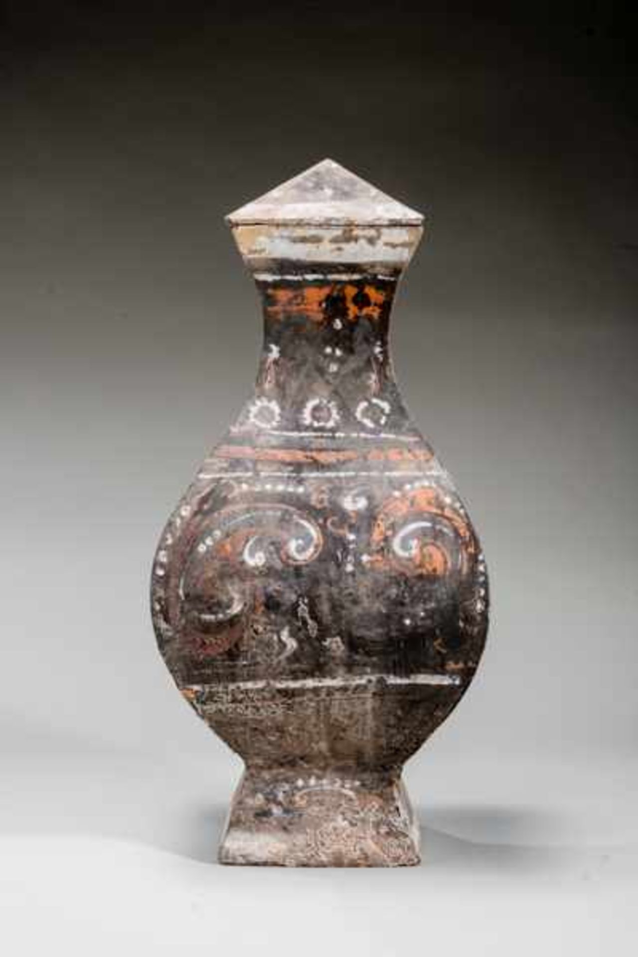 WINE VESSEL IN THE FORM OF A FANG-HU Terracotta with original painting. China, Western Han