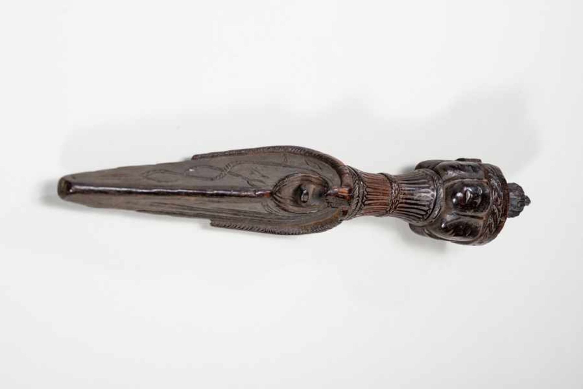 GHOST DAGGER WITH HEADS OF PROTECTIVE DIVINITIES Stained wood. Tibet, 18th to 19th cent.神人首匕首Large - Image 5 of 5