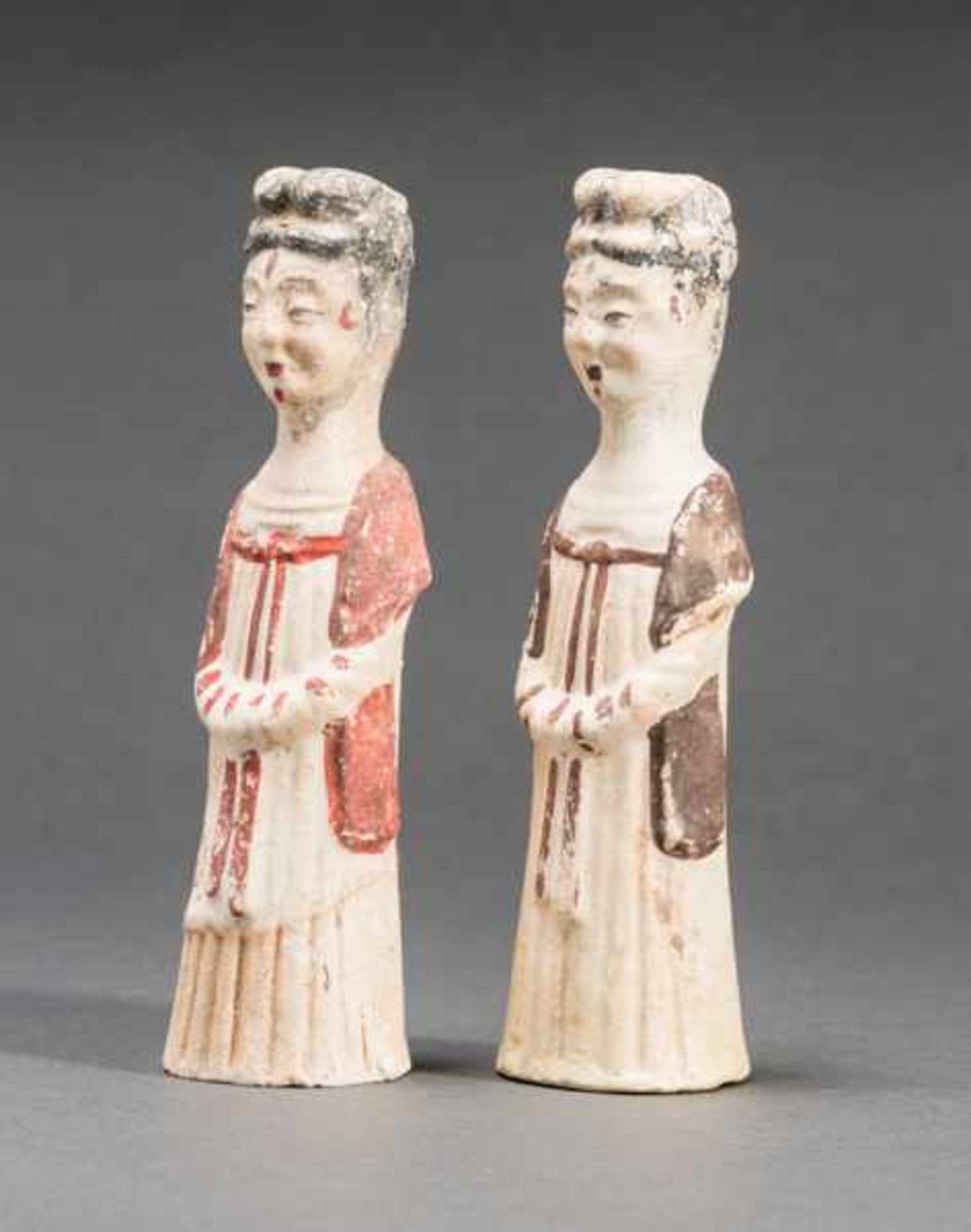 TWO COURTLY LADIES Glazed ceramic with painting. China, Northern Weidynasty (385-535)Dating by TL - Image 2 of 5