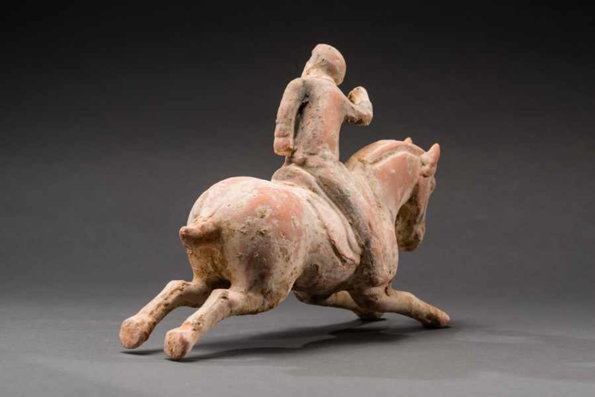 RUNNING HORSE WITH FEMALE POLO PLAYER Terracotta with remnants of original painting. China, Tang - Bild 4 aus 6