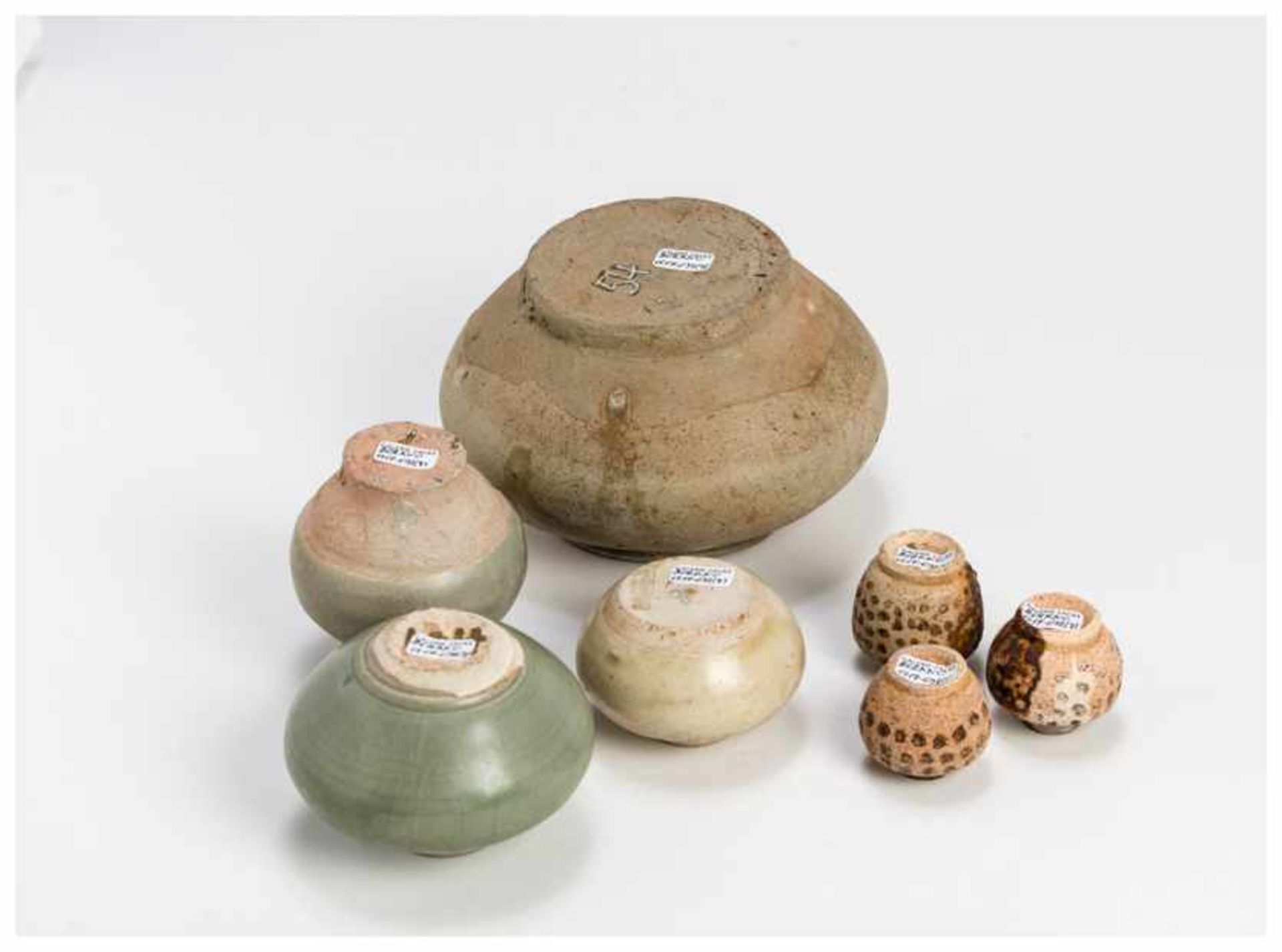 SEVEN SMALL AND LARGER CHINESE POT VESSELS Partly glazed ceramic. China, Song to Ming dynastyThe - Image 3 of 3