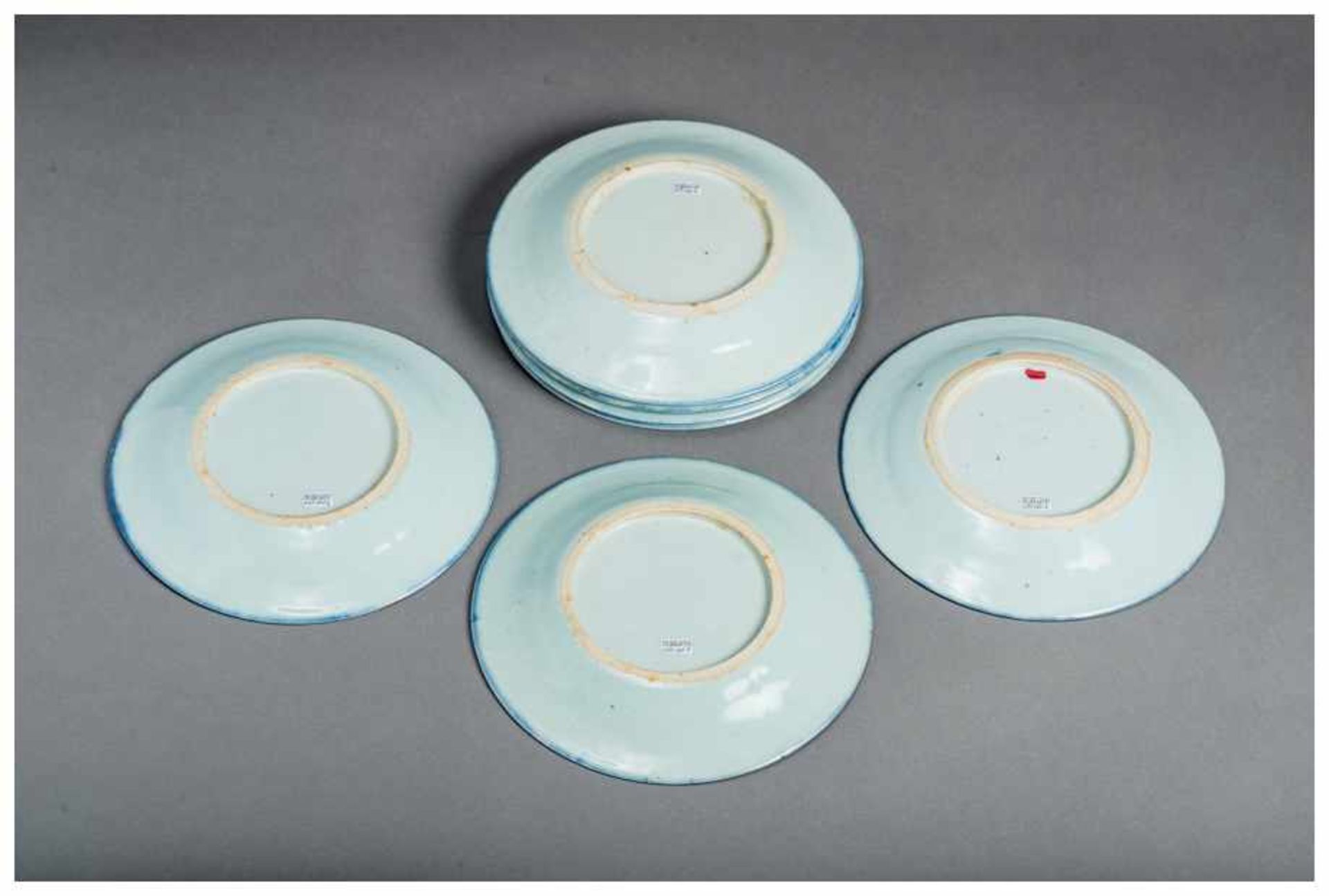 SEVEN BLUE AND WHITE CANTON PLATES Blue and white porcelain. China, Qing dynasty, 19th centuryA - Image 3 of 3