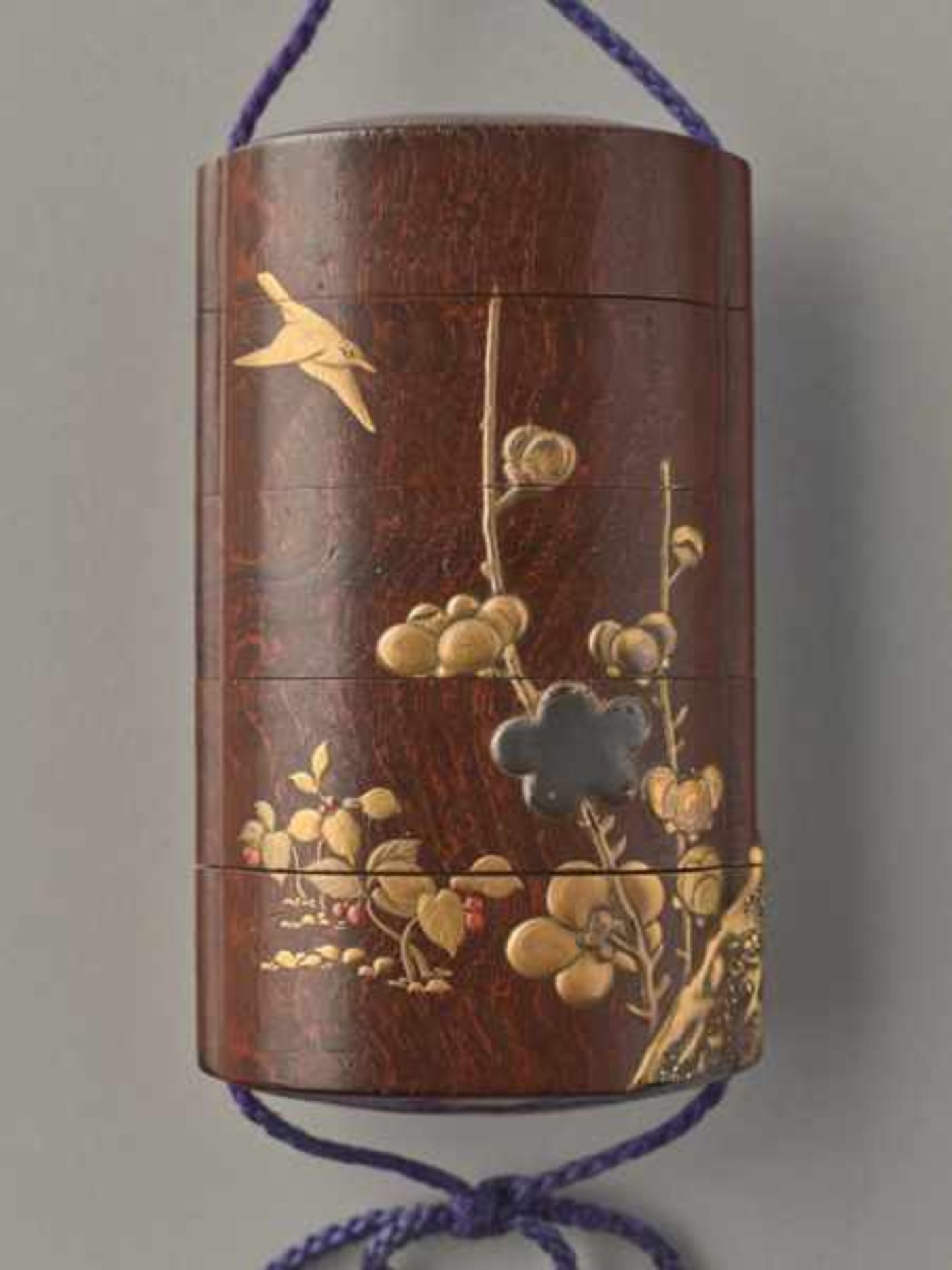 A FOUR CASE LACQUER AND GOLD INRO BY HOSHIN Lacquer and gold inro with some silver. Japan, late 18th - Image 2 of 6