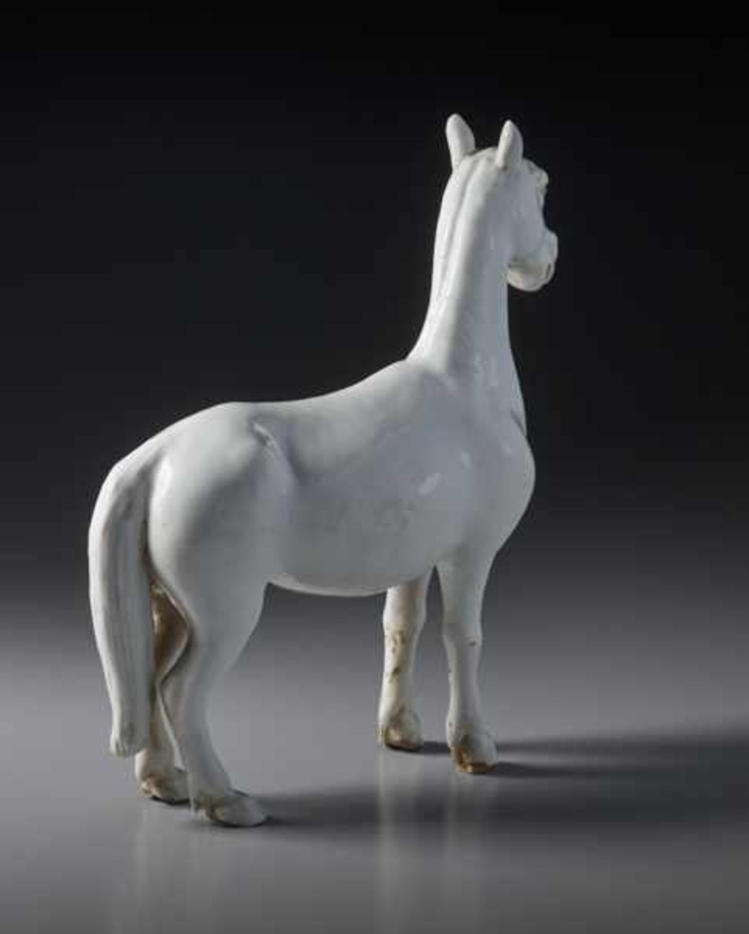 A DELICATE HIRADO PORCELAIN HORSE OKIMONO Hirado porcelain ware. Japan, Edo period, 18th centuryA - Image 4 of 7