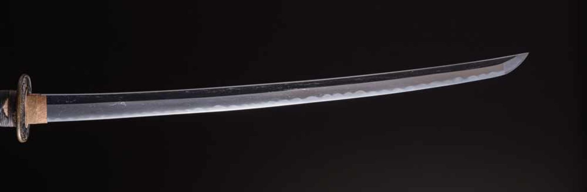 MOUNTED KATANA Japan, blade: ca. 17th century; mounting: 18th to 19th centuryBlade: Japan, ca. - Image 3 of 7