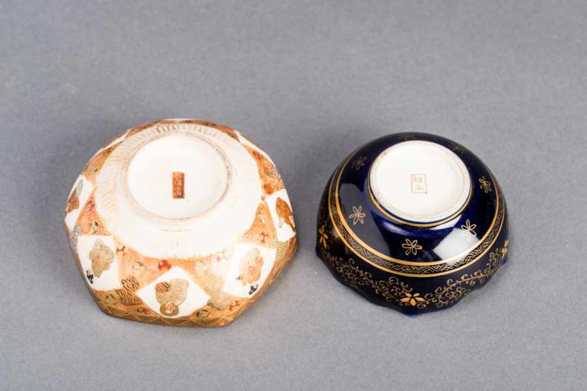 TWO SATSUMA BOWLS Glazed ceramic with paint and gold. Japan, Meiji periodThe first bowl with a - Image 4 of 5