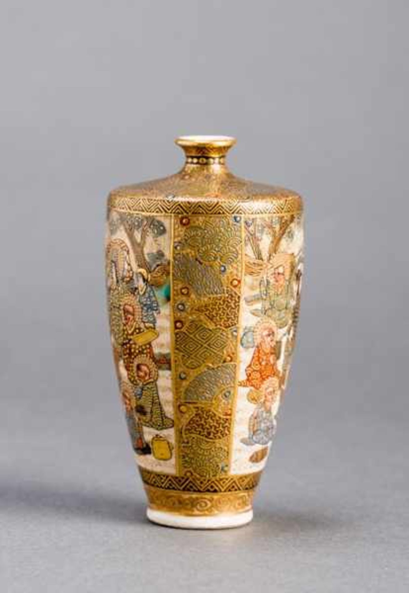 HODODA: A SMALL SATSUMA VASE WITH SAINTS Glazed ceramic with paint and gold. Japan, Meiji - Image 3 of 5