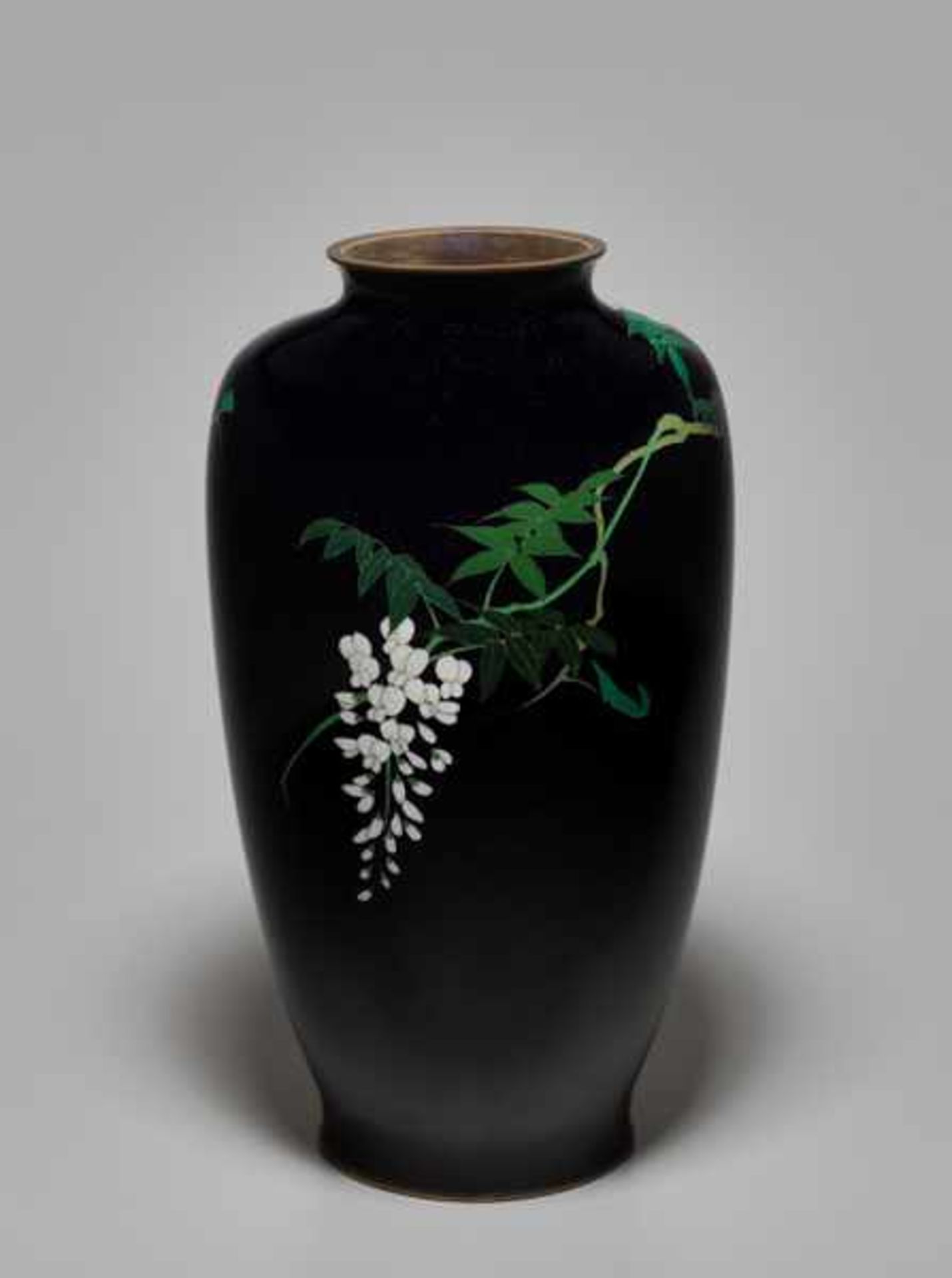 A CLOISONNÉ VASE WITH FUJI BLOSSOMS Colored enamel cloisonné. Japan, Meiji periodA relatively - Image 3 of 6