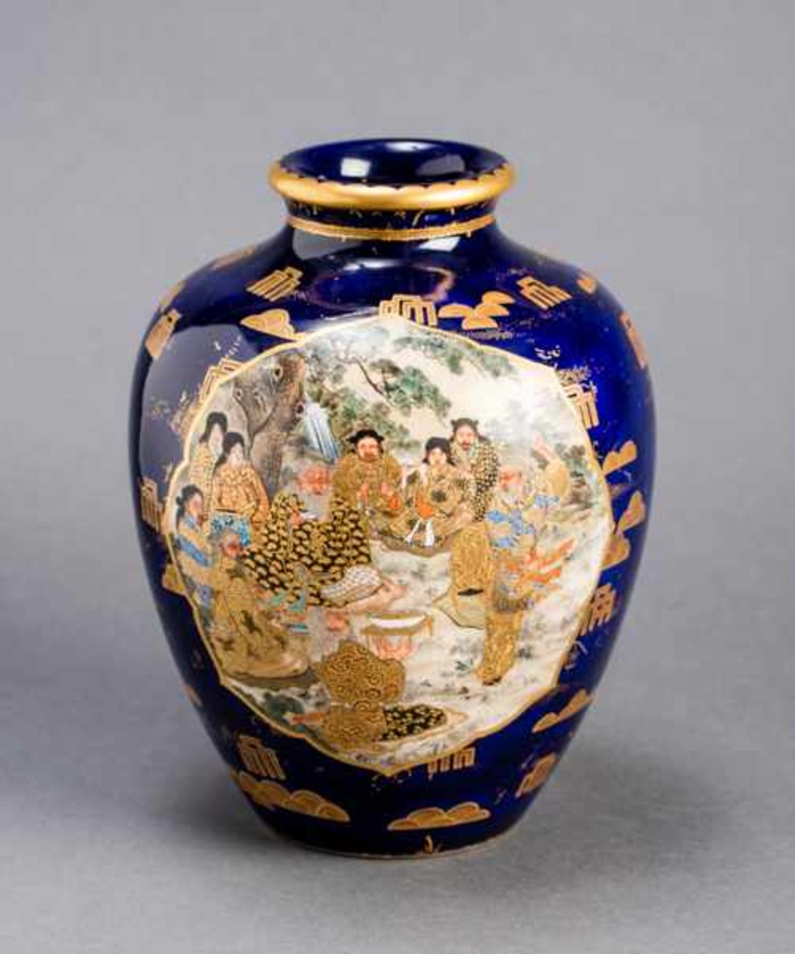 KENZAN: SATSUMA VASE WITH WISEMEN Glazed ceramic with paint and gold. Japan, Meiji periodOvoid