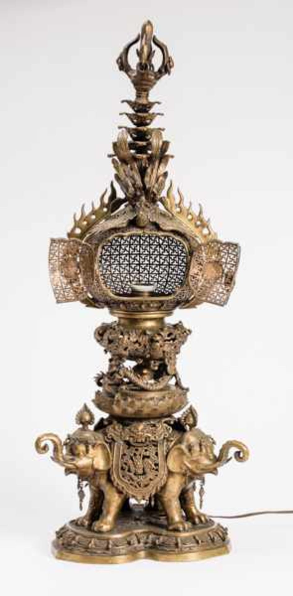 A RARE AND ELABORATE JAPANESE THREE-PART BRONZE ELEPHANT LAMP BY NISHIMURA UNSHO Bronze. Japan, - Image 2 of 7