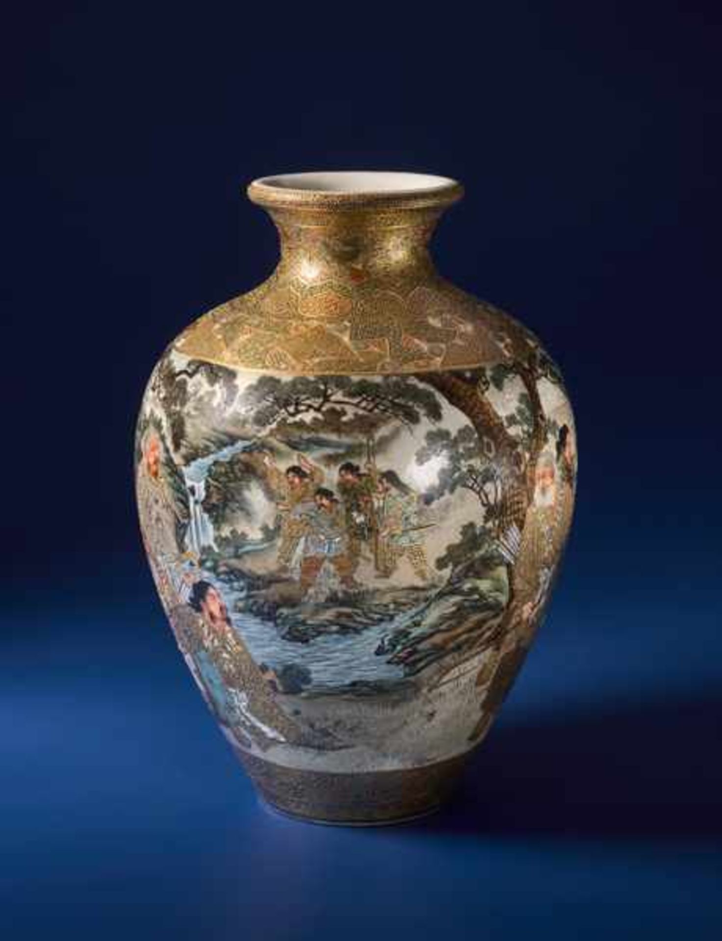 HODODA: VASE WITH ROYAL PERSONS Glazed ceramic with paint and gold. Japan, Meiji periodAll - Image 5 of 7