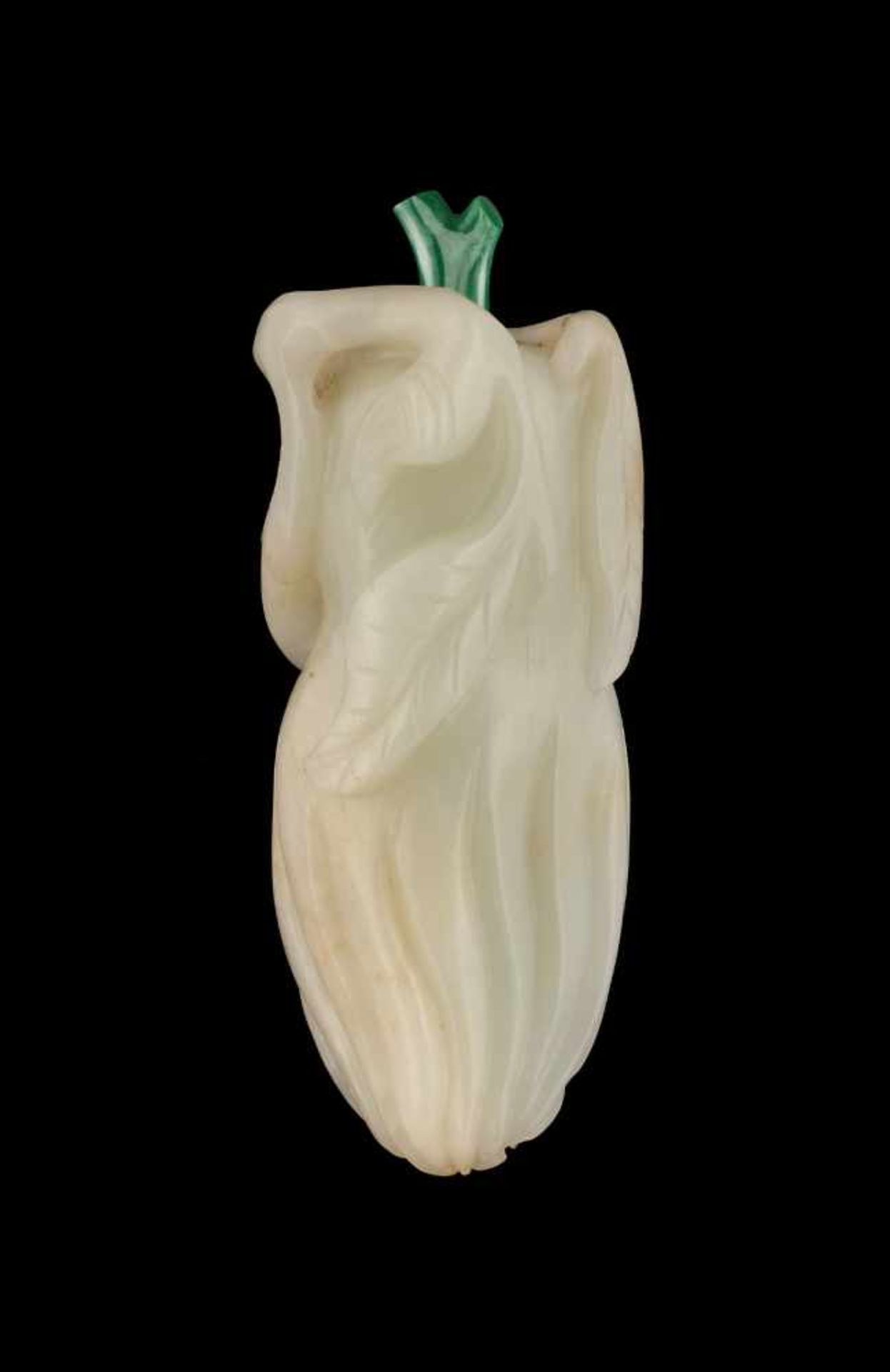 A WHITE JADE ‘FINGER CITRON’ SNUFF BOTTLE, QING DYNASTY Nephrite of pale green-grey, nearly plain